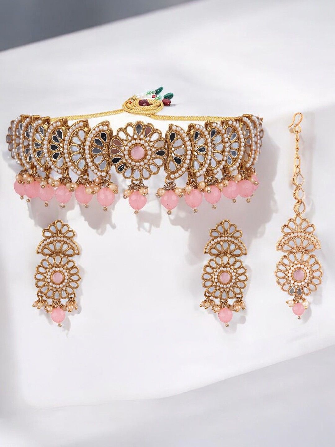

9blings Gold-Plated Floral Mirror Stone-Studded & Beaded Jewellery Set