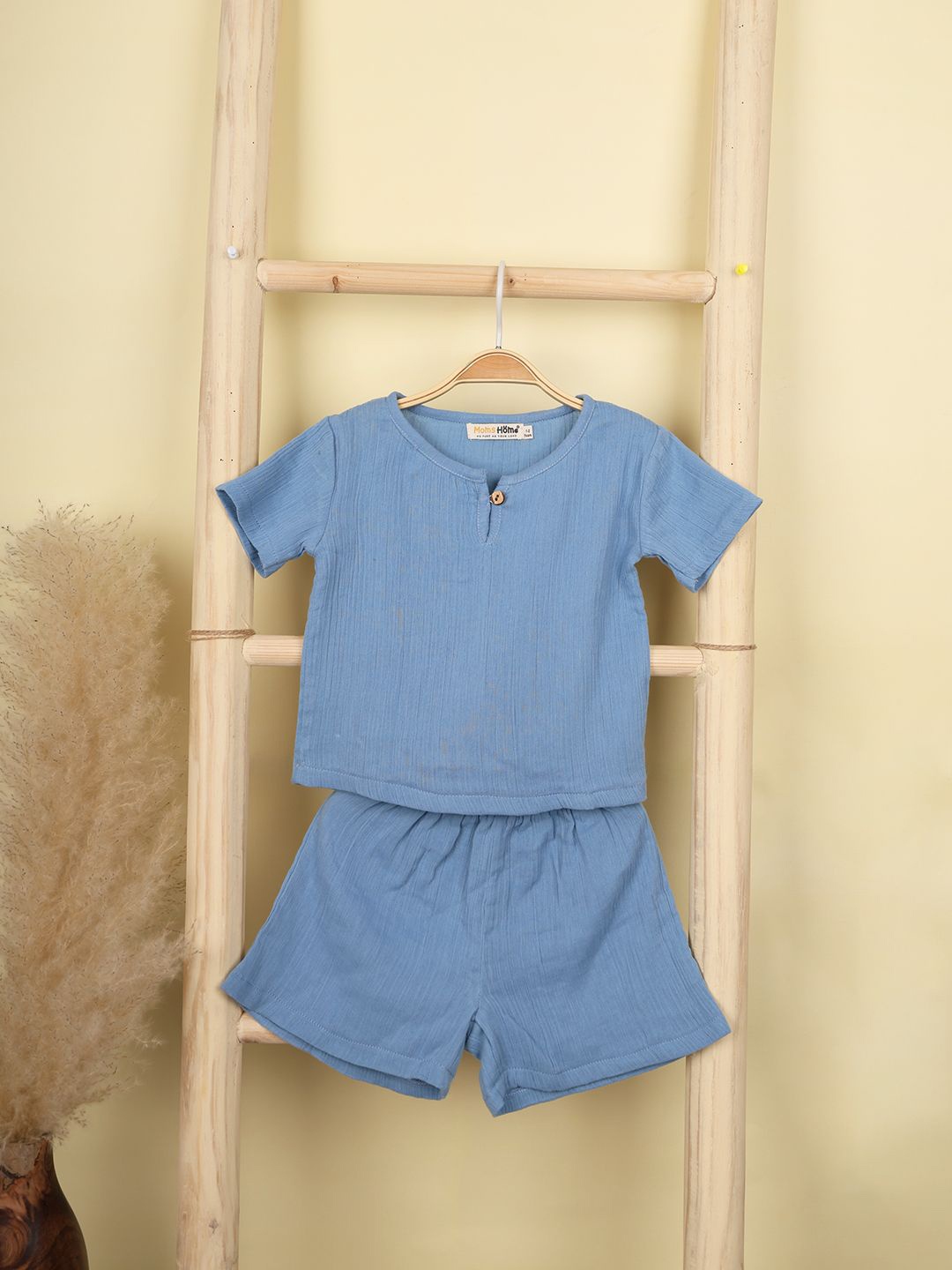 

Moms Home Unisex Kids T-shirt with Shorts, Blue