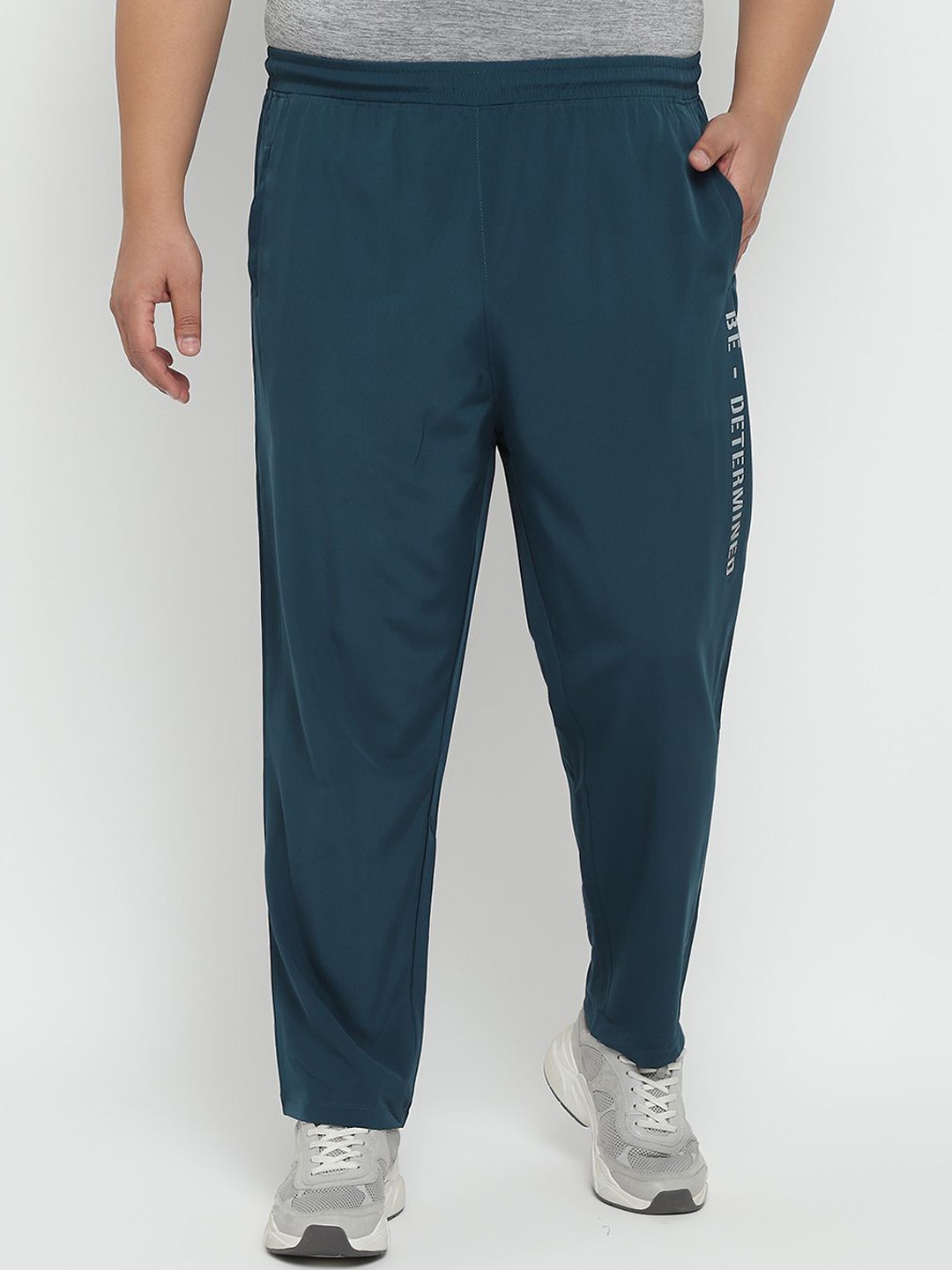 

OFF LIMITS Men Mid-Rise Track Pants, Blue