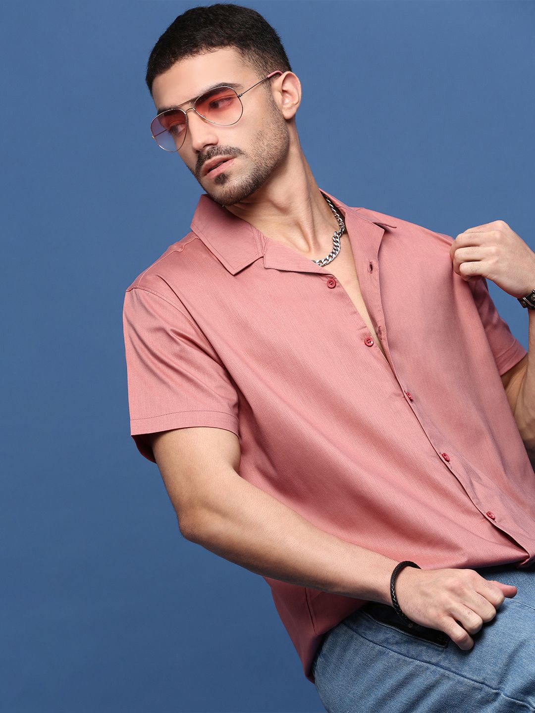 

SHOWOFF Men Standard Opaque Casual Shirt, Peach