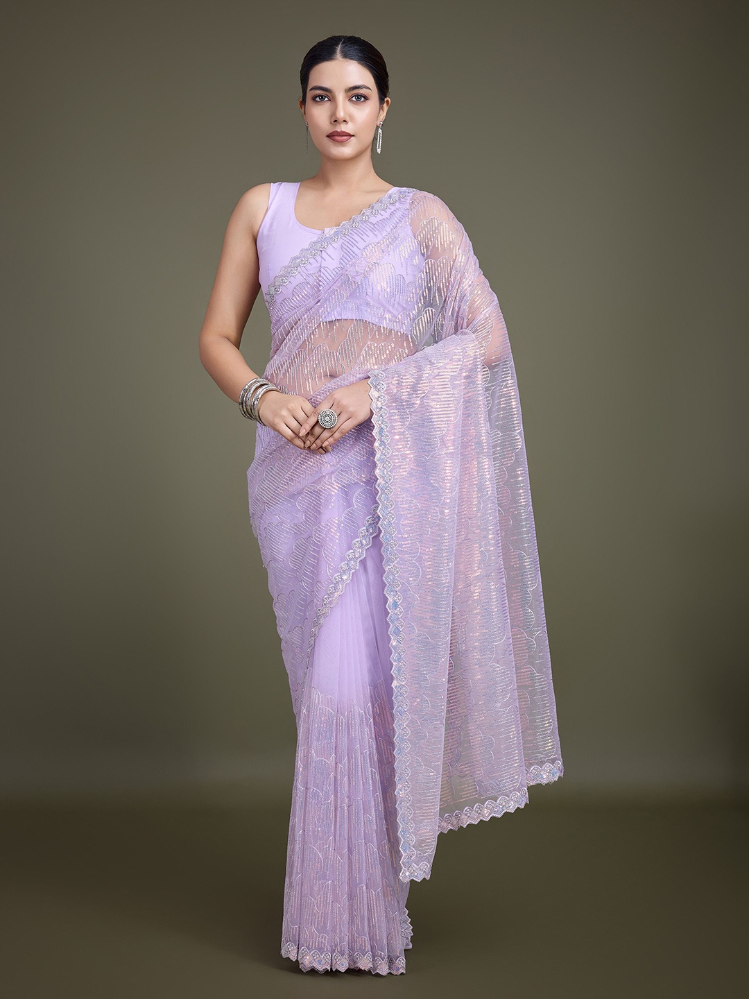 

MONJOLIKA FASHION Striped Sequinned Net Saree, Lavender