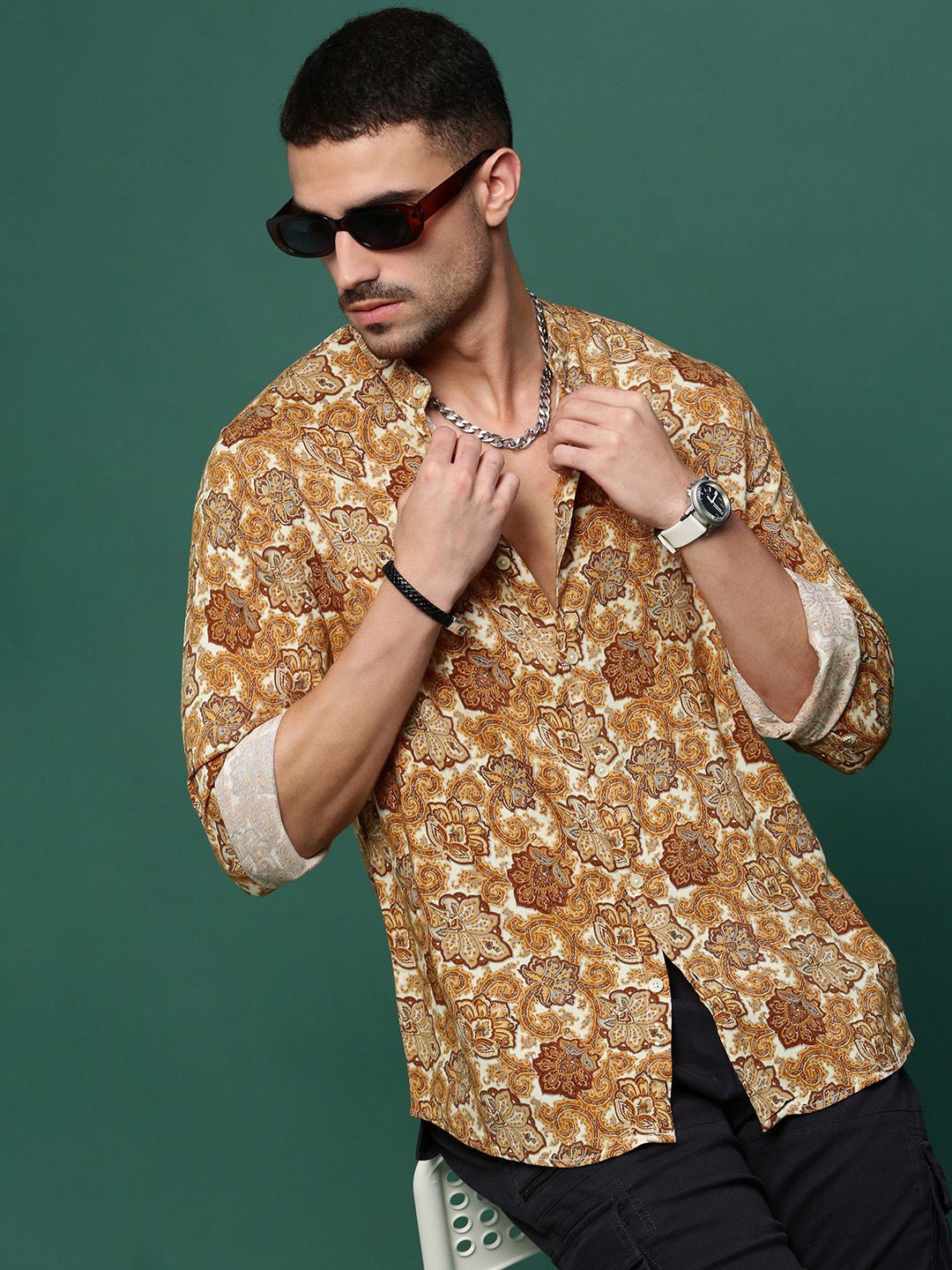 

SHOWOFF Men Standard Slim Fit Opaque Printed Casual Shirt, Mustard