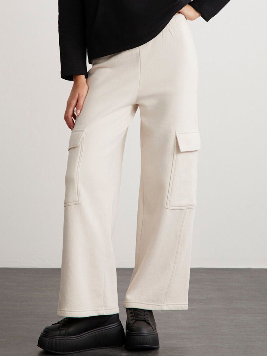 

GRIMELANGE Mid-Rise Pure Cotton Track Pant, White