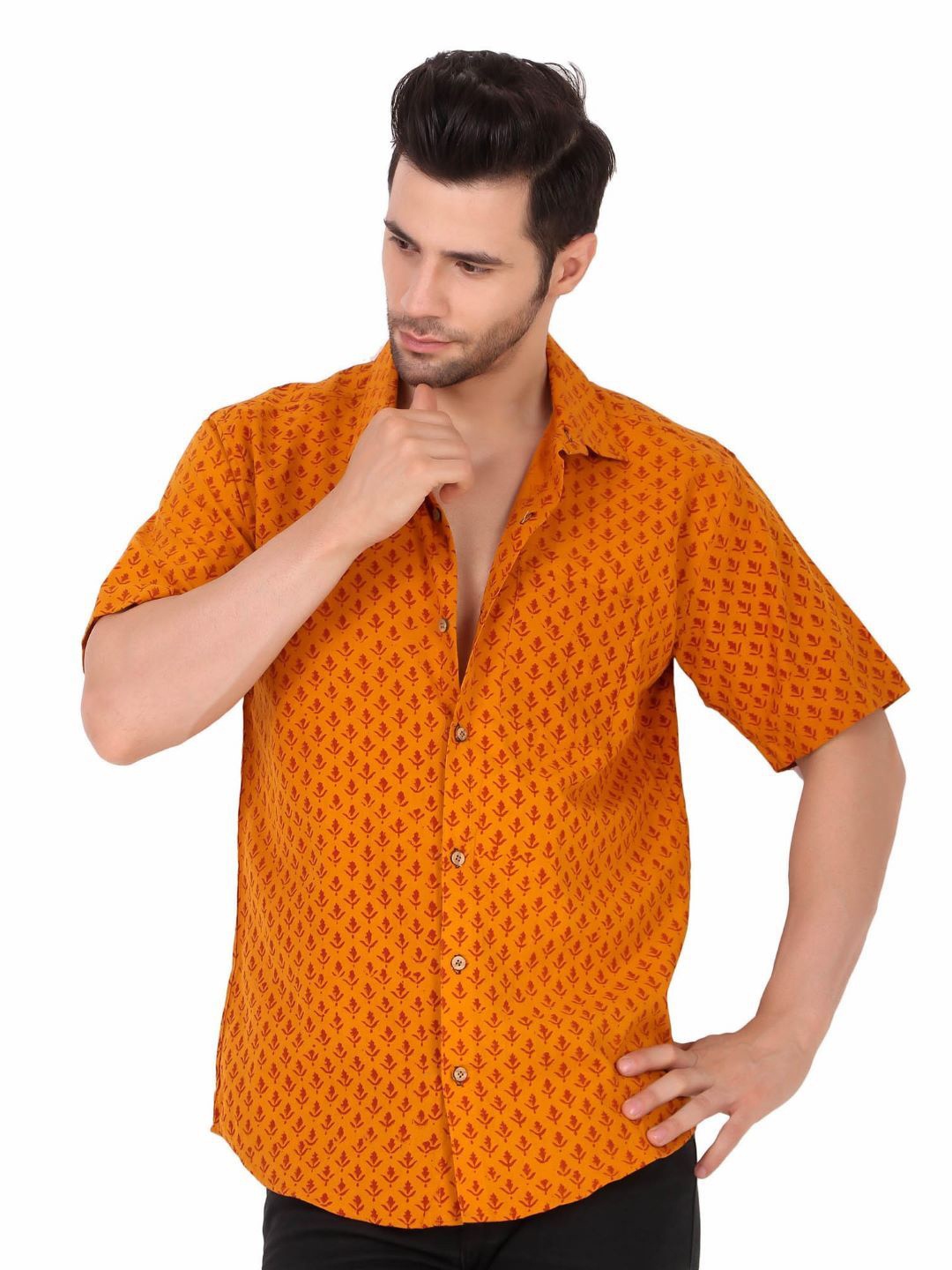 

MOSHI Men Comfort Opaque Printed Casual Shirt, Orange
