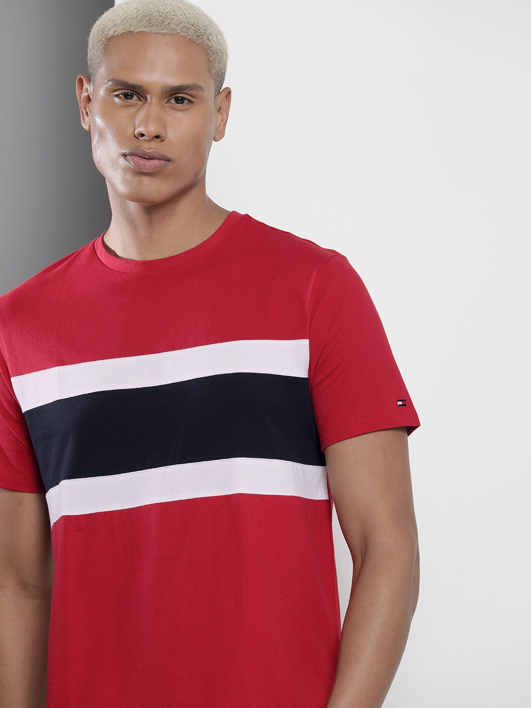 

Tommy Hilfiger Men Striped Pure Cotton T-shirt, Red