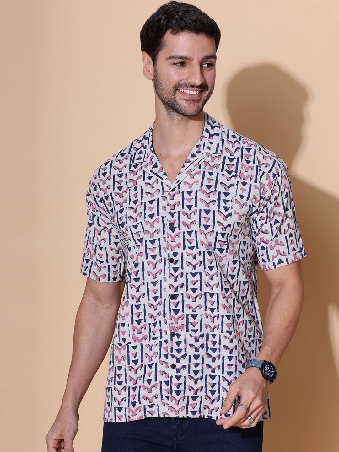 

MOSHI Men Comfort Opaque Printed Casual Shirt, White