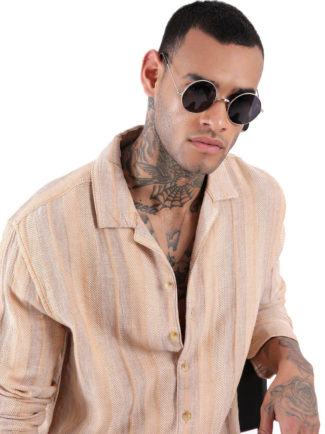 

WROGN Men Custom Opaque Striped Casual Shirt, Yellow