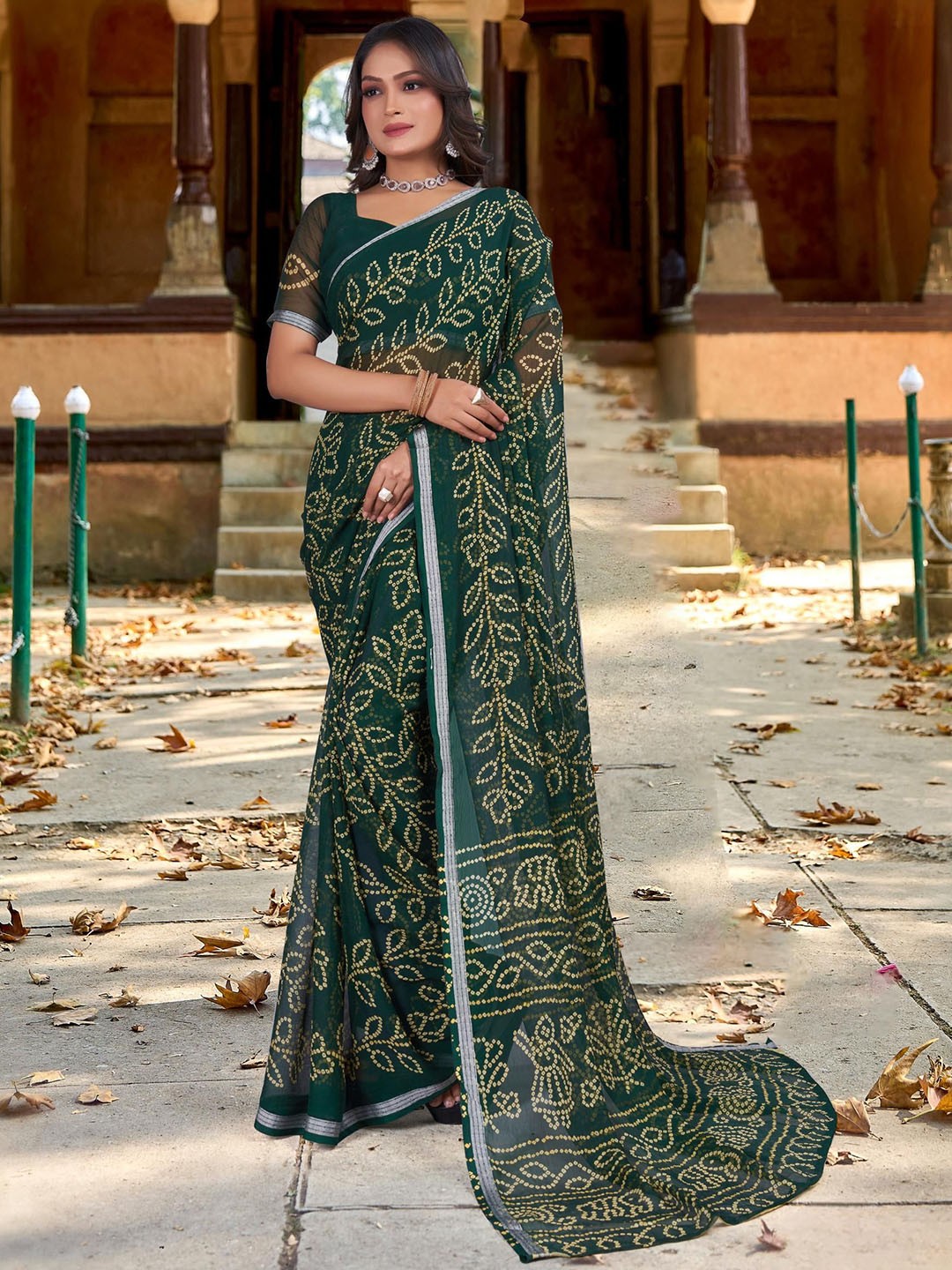 

Kalista Bandhani Zari Pure Chiffon Bandhani Saree, Green