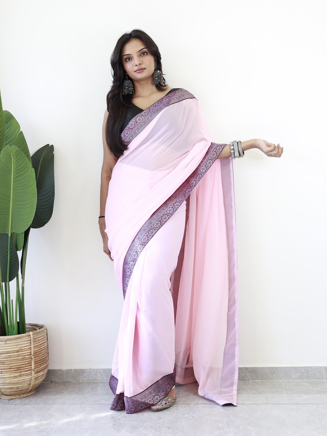 

Panzora Zari Ready to Wear Saree, Peach