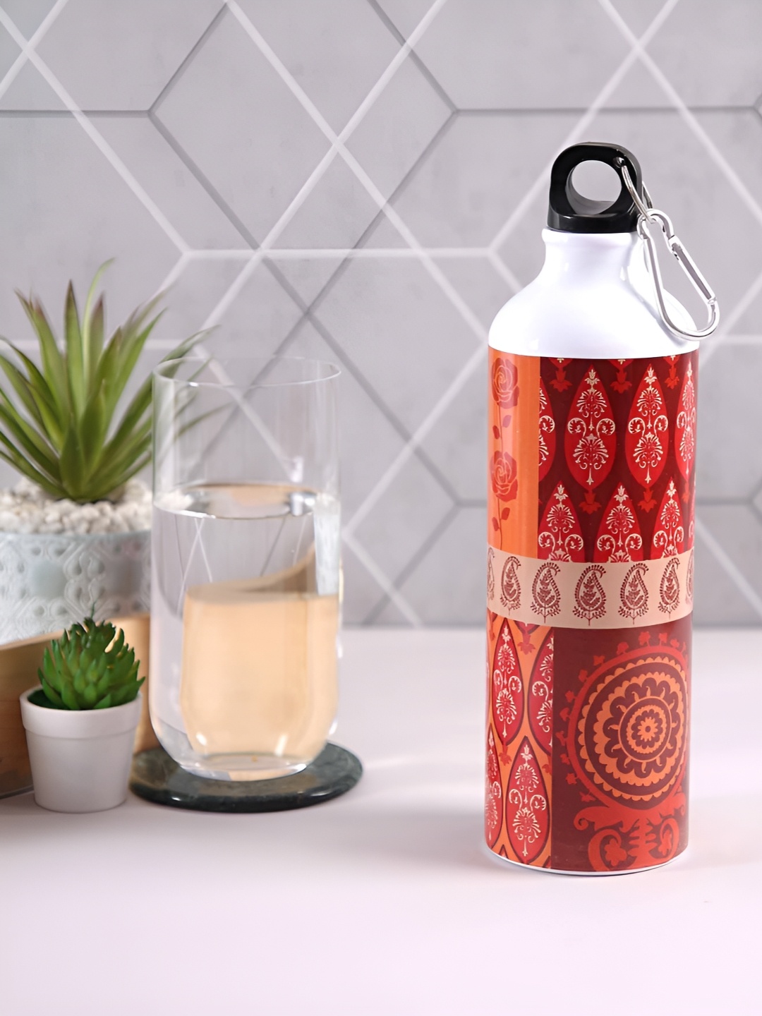 

PENTADECO Red & White Floral Printed Single Wall Vacuum Water Bottle 750 ml
