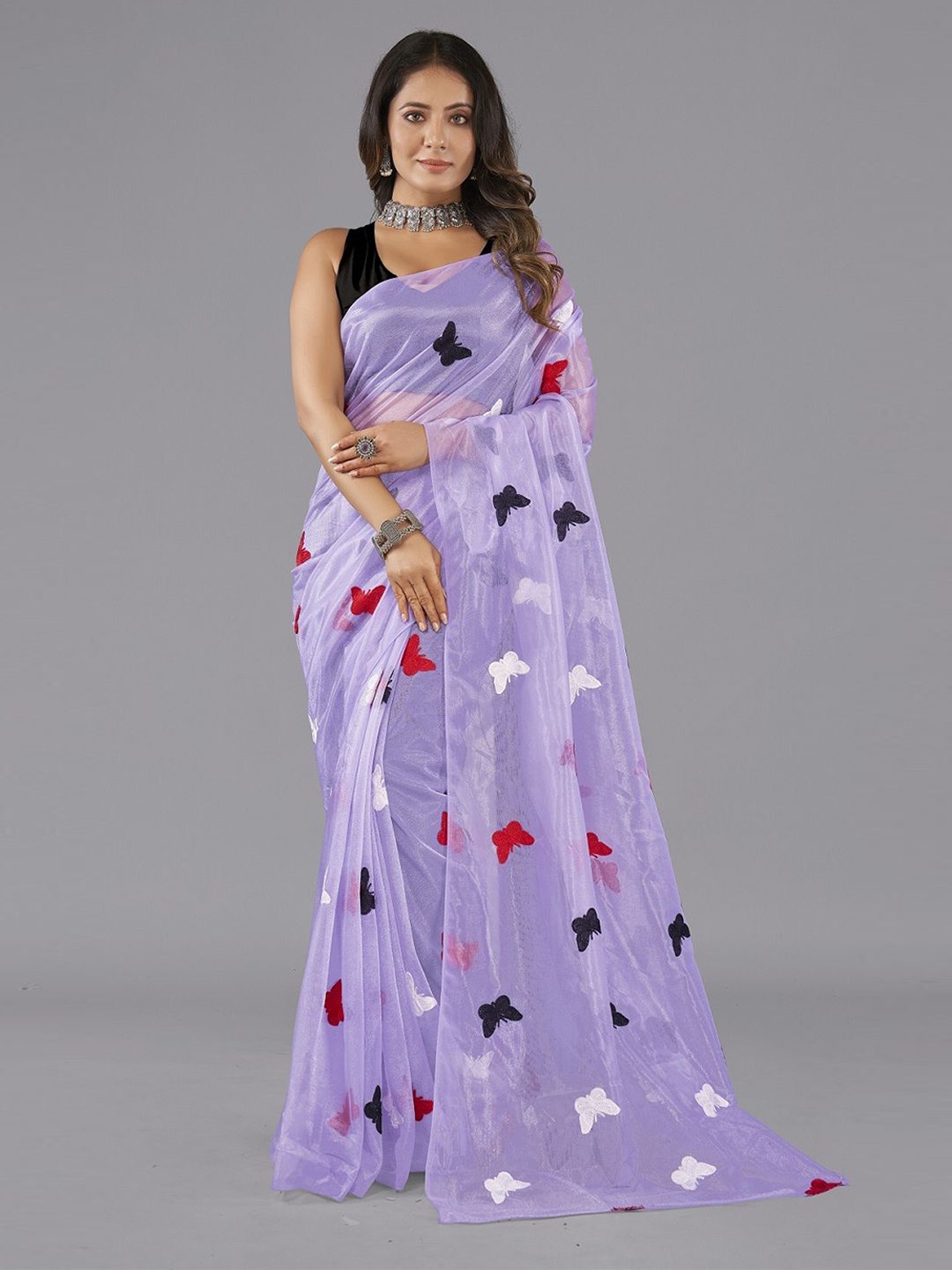 

Aika Women Ethnic Motifs Embroidered Net Saree, Lavender
