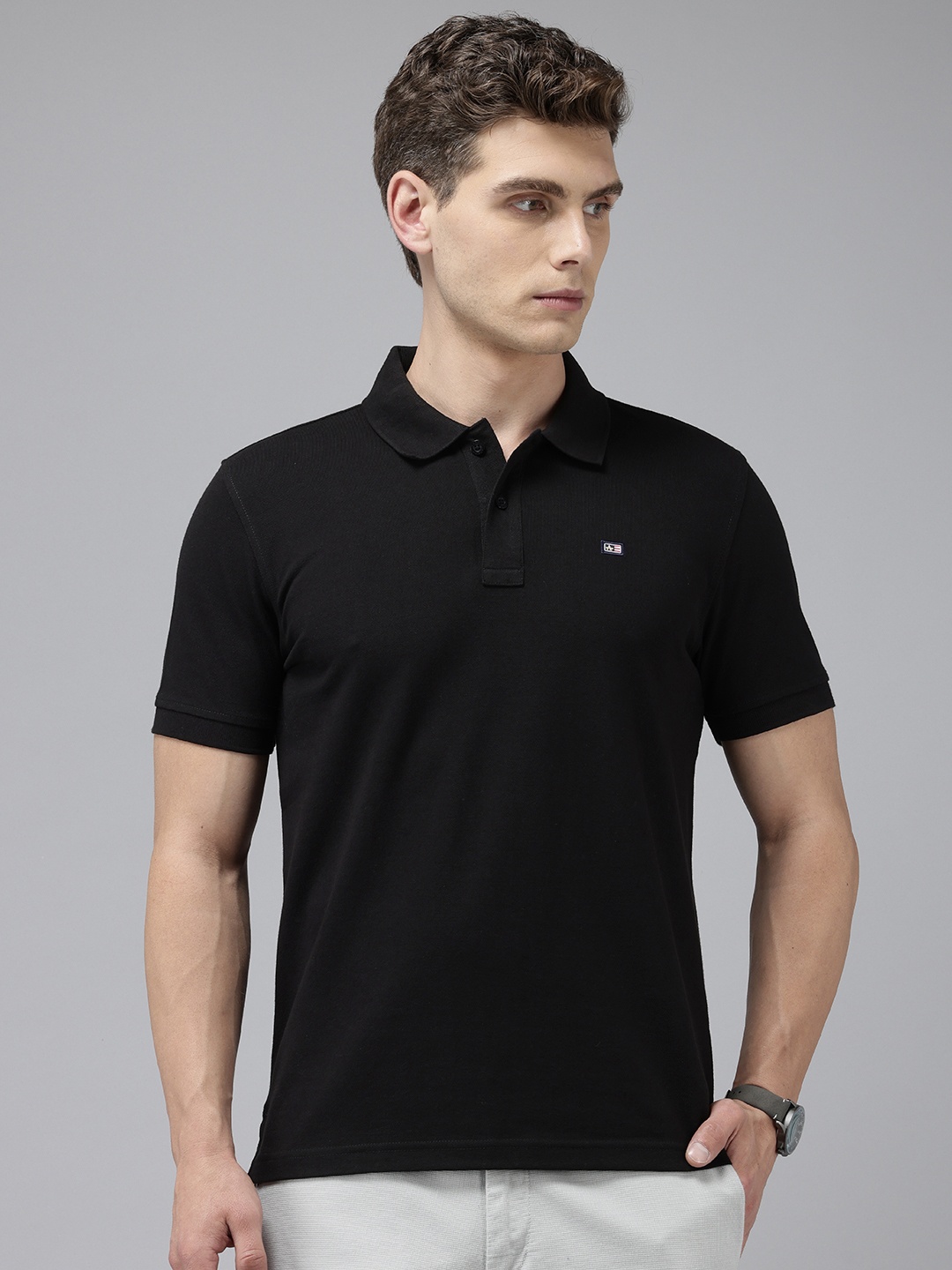 

Arrow Solid Polo Collar T-shirt, Black