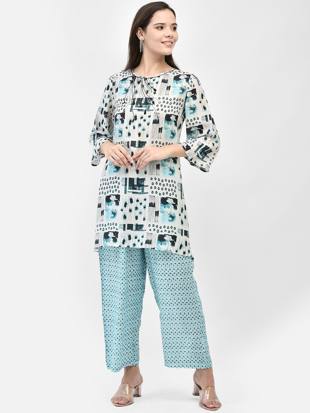

FUTURO Women Floral Printed Regular Kurta with Palazzos, Sea green