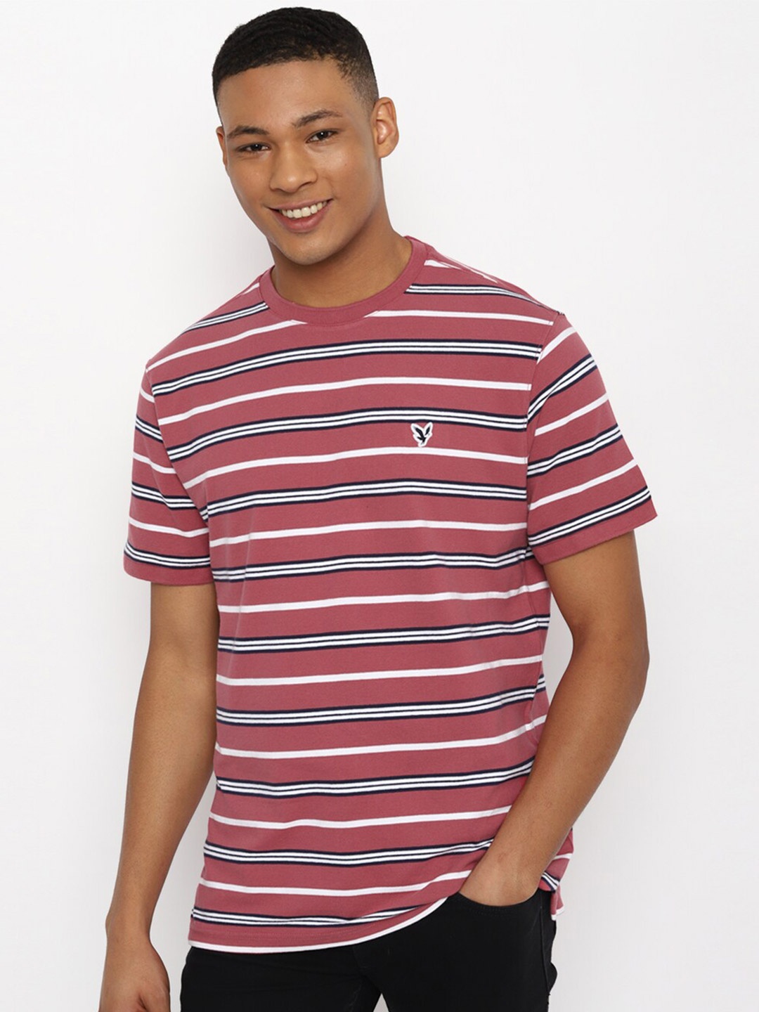 

AMERICAN EAGLE OUTFITTERS Men Striped T-shirt, Red