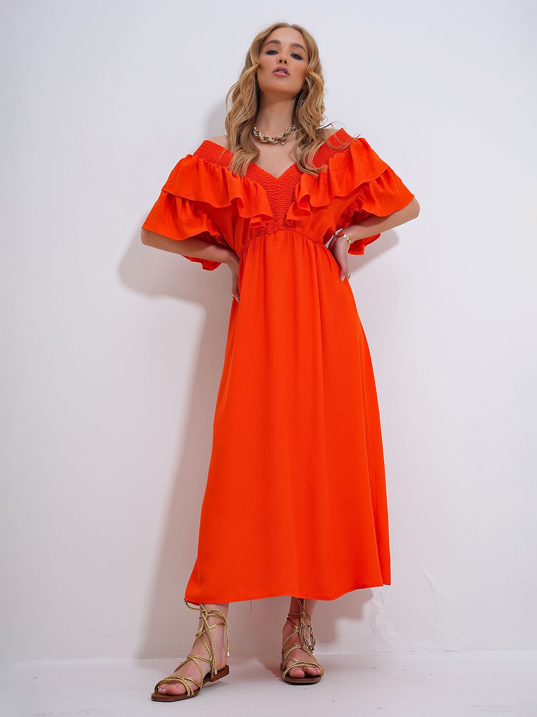 

Trend Alacati stili Flared Sleeve Fit & Flare Women Midi Dress, Orange