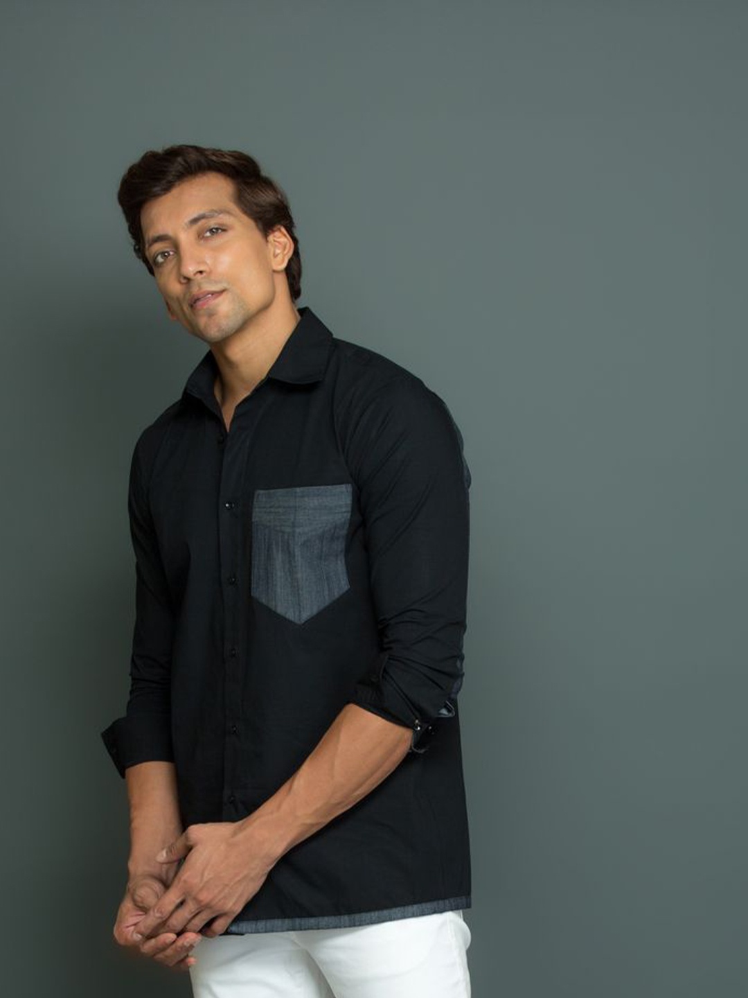 

ECHKE Men Custom Opaque Checked Casual Shirt, Black