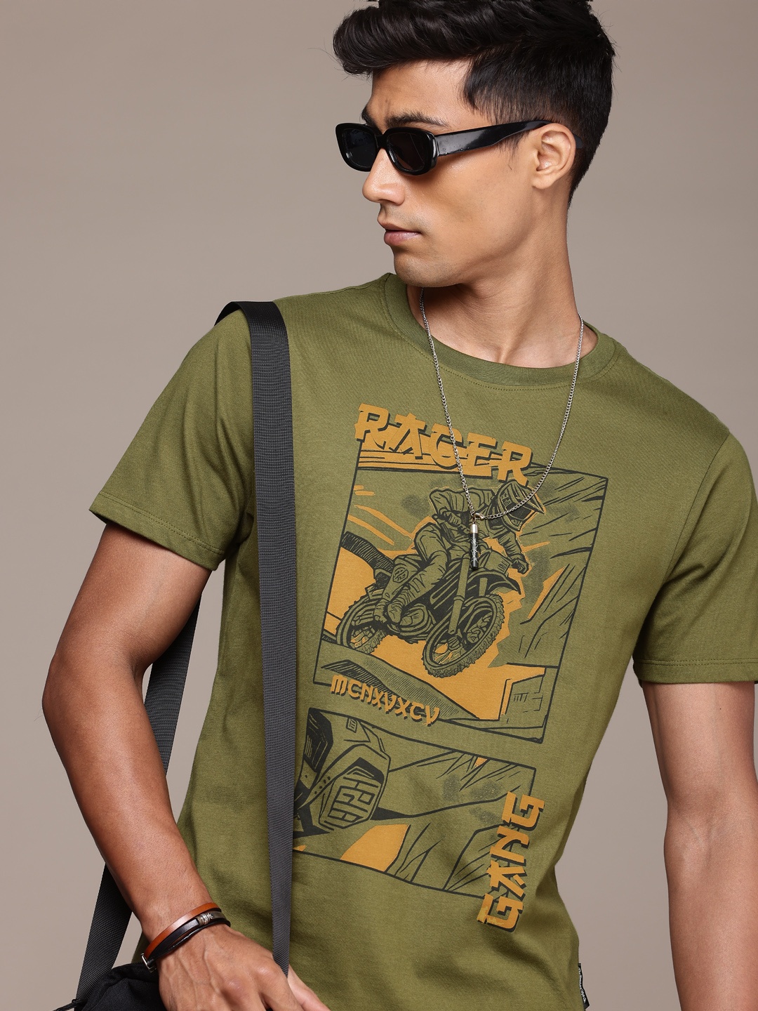 

The Roadster Life co. Pure Cotton Graphic Printed T-shirt, Olive
