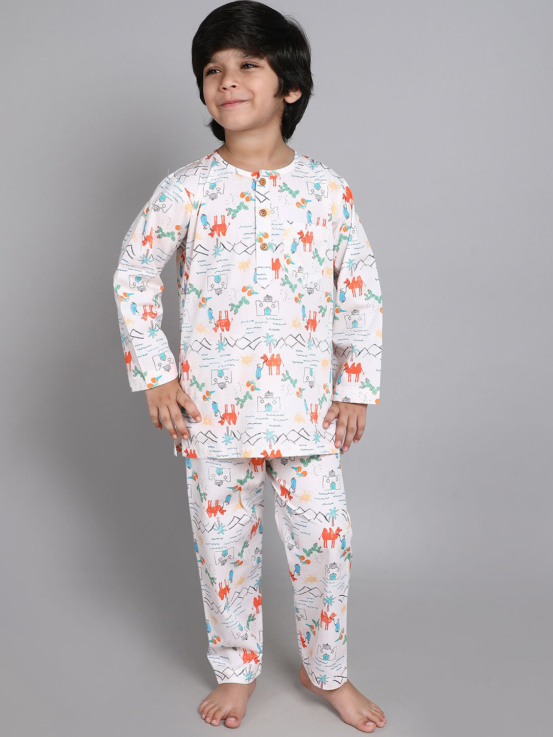 

Little Clothings Unisex Kids Printed Night suit, Cream