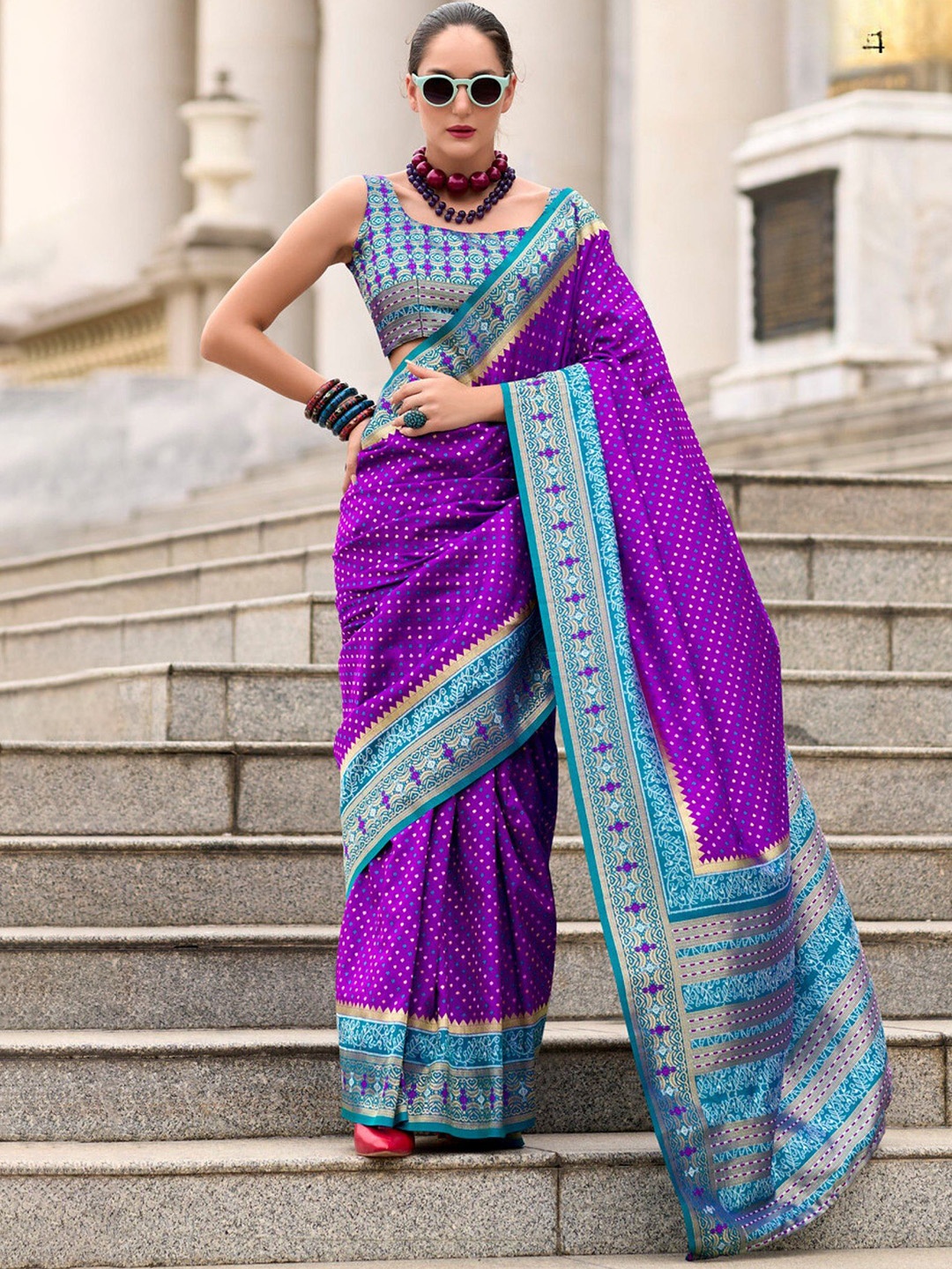 

MySilkLove Woven Design Banarasi Saree With Zari, Purple