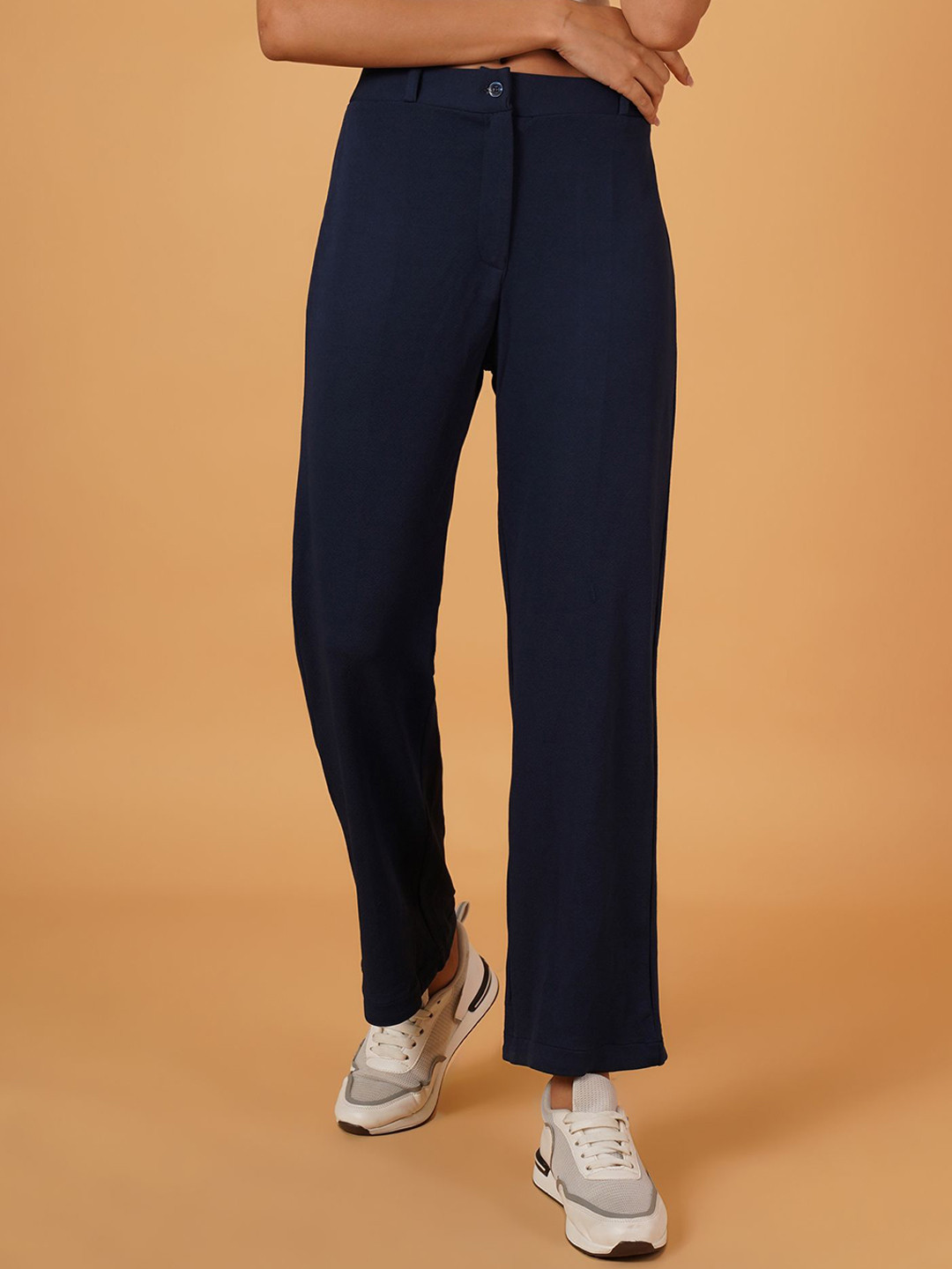 

Fbella Women Solid Relaxed Straight Leg Straight Fit Wrinkle Free Trousers, Navy blue