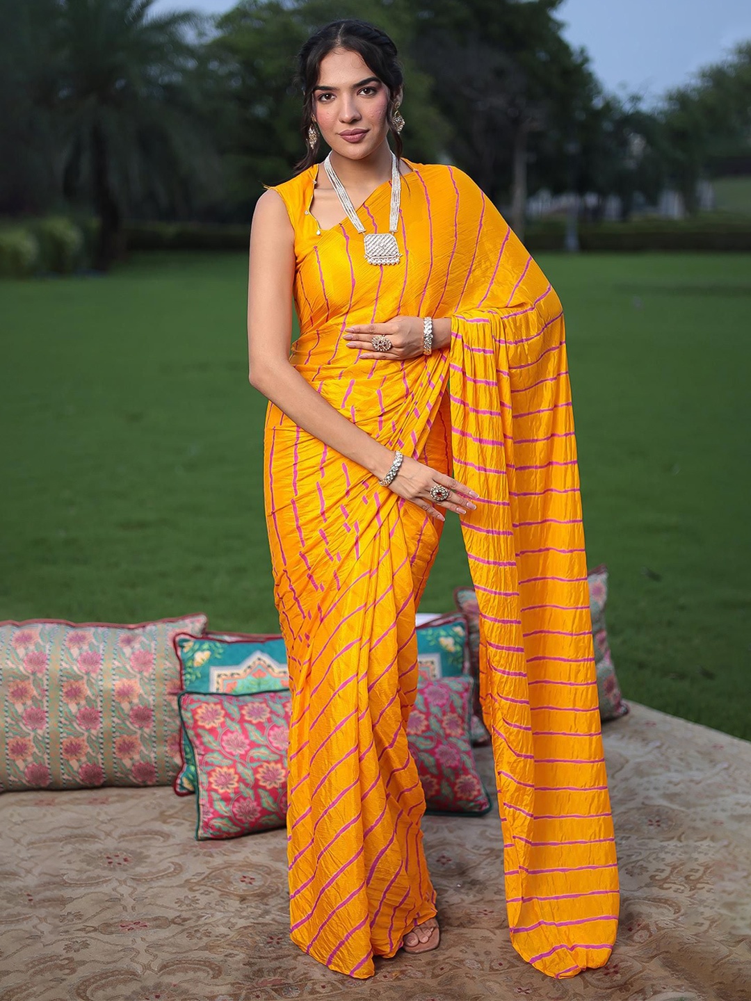 

ZARI Printed Pure Chiffon Leheriya Saree, Yellow