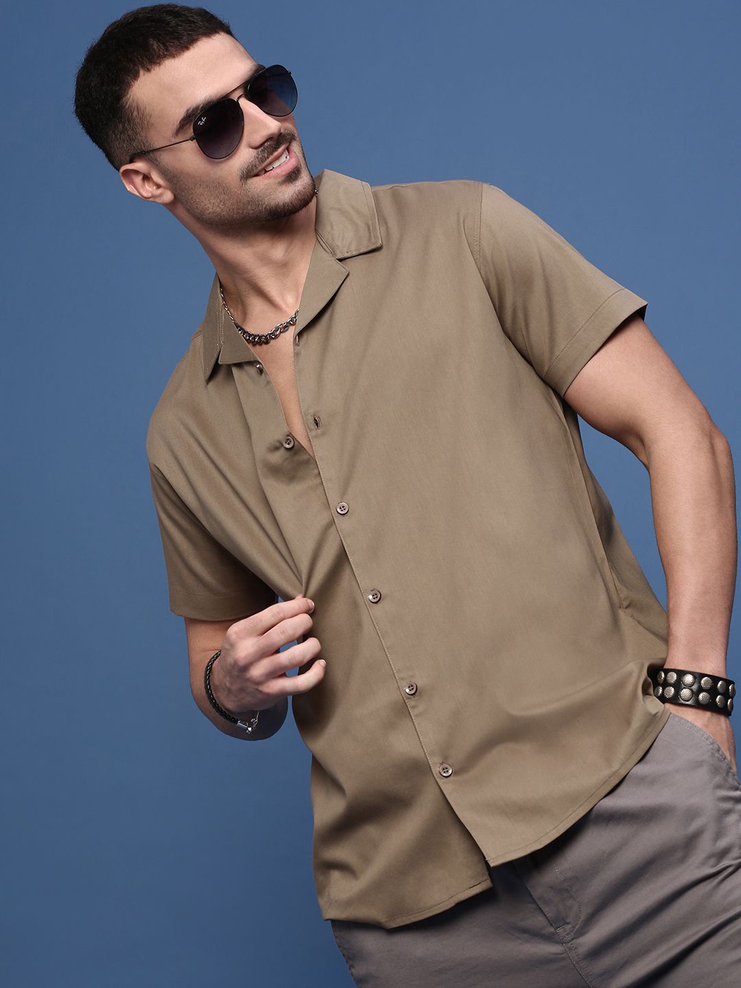 

SHOWOFF Men Standard Opaque Casual Shirt, Brown