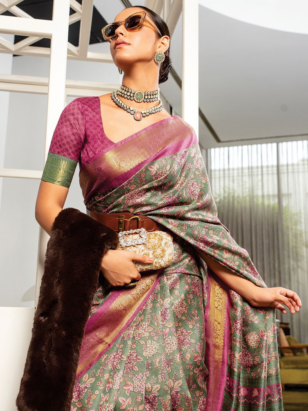 

Satrani Floral Printed Zari Banarasi Saree, Green