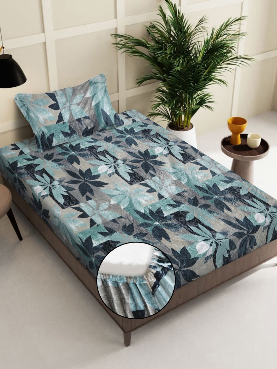 

KLOTTHE Green & Black Floral 300TC Woolen Fitted Single Bed Sheet with Pillow Cover