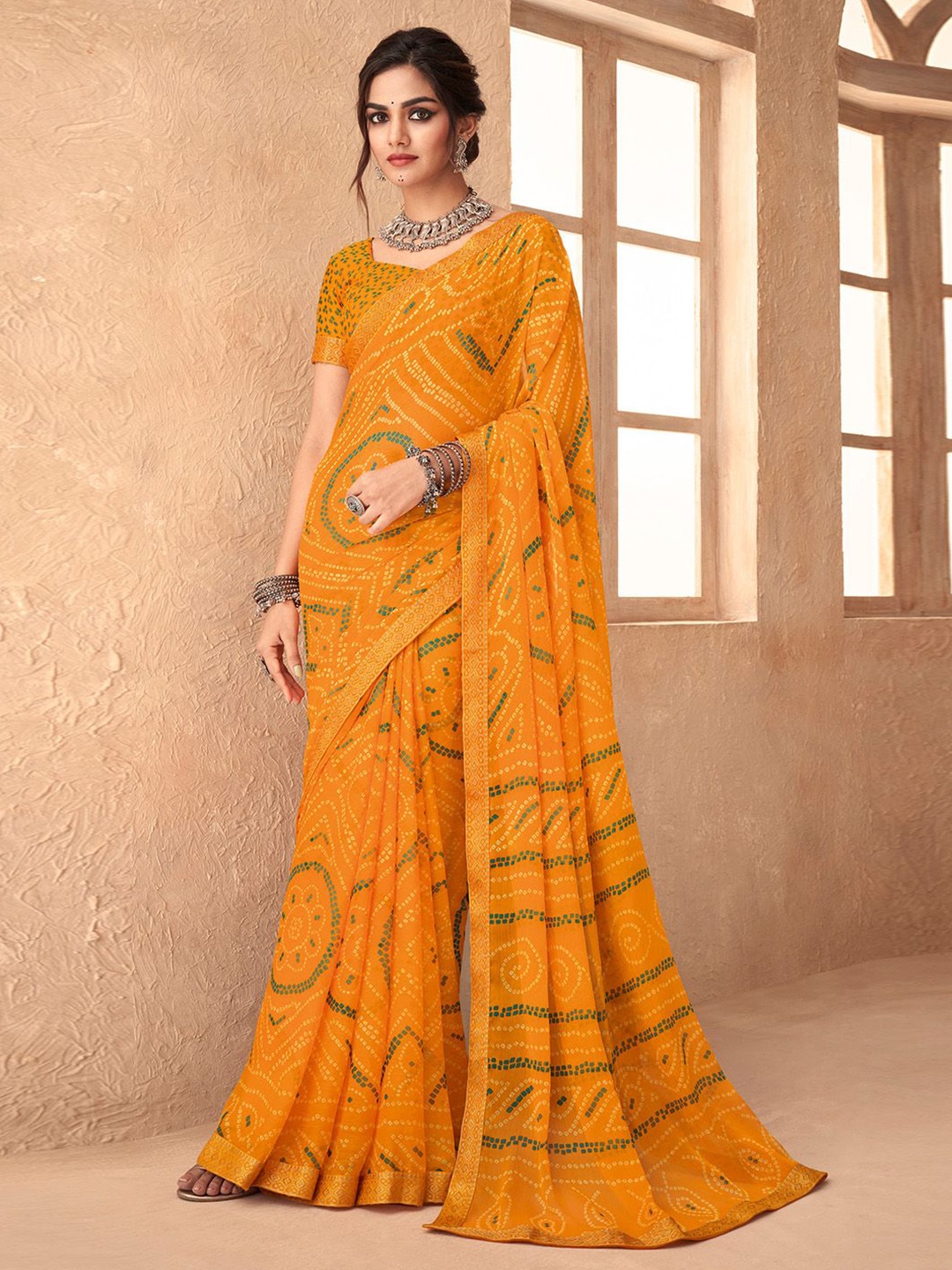 

Panzora Bandhani Zari Saree, Yellow