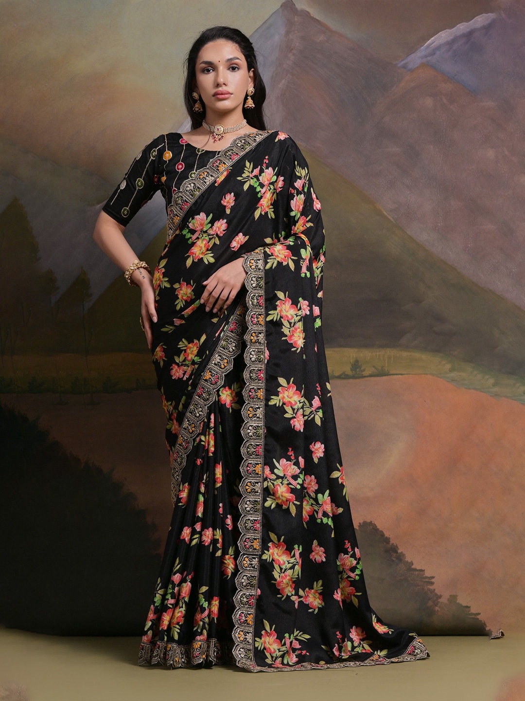 

Panzora Floral Sequinned Saree, Black