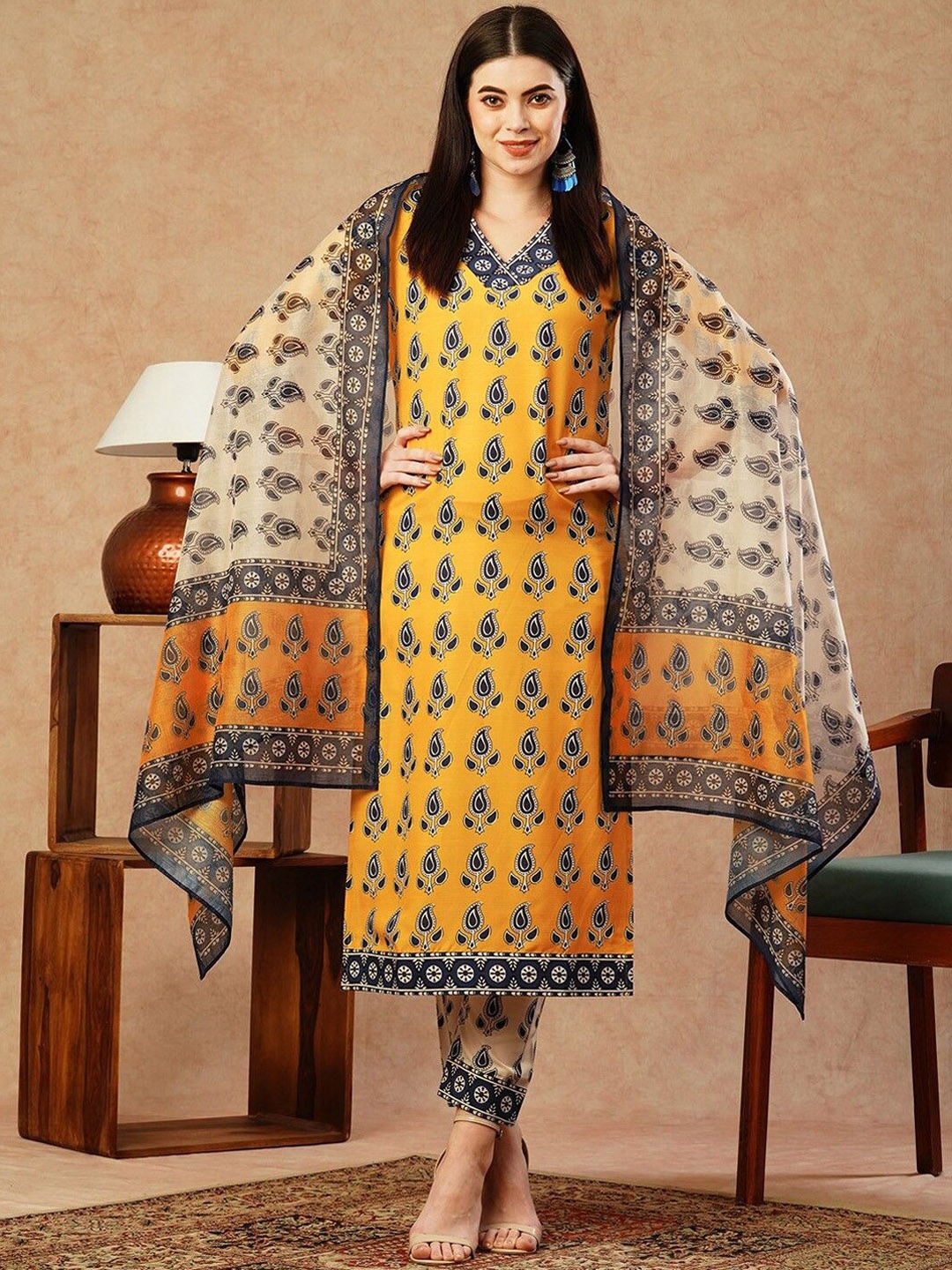 

GoSriKi Paisley Printed Straight Kurta with Trousers & Dupatta, Mustard