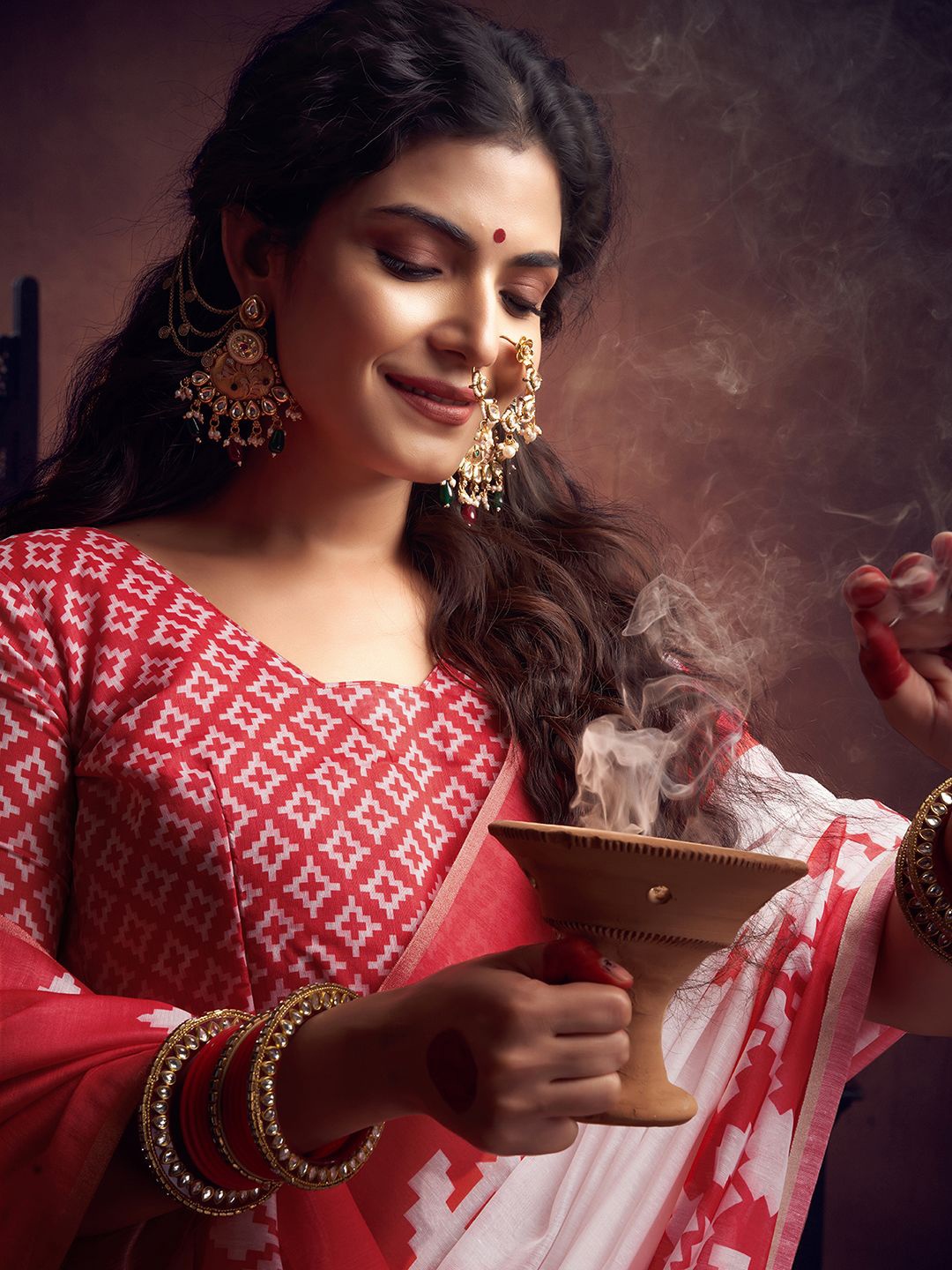 

Satrani Ethnic Motifs Silk Cotton Saree, Red