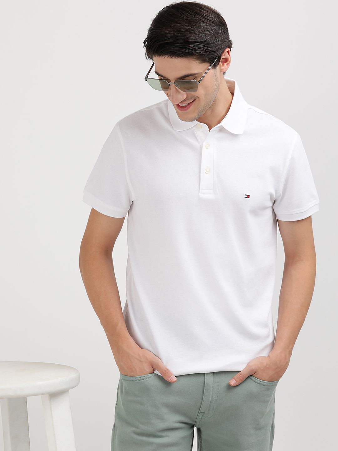 

Tommy Hilfiger Men Polo Collar Pockets Slim Fit T-shirt, White