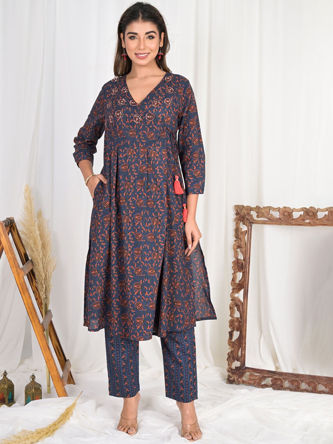 

FUBAR Floral Printed V-Neck A-Line Kurta With Trousers & Dupatta, Blue