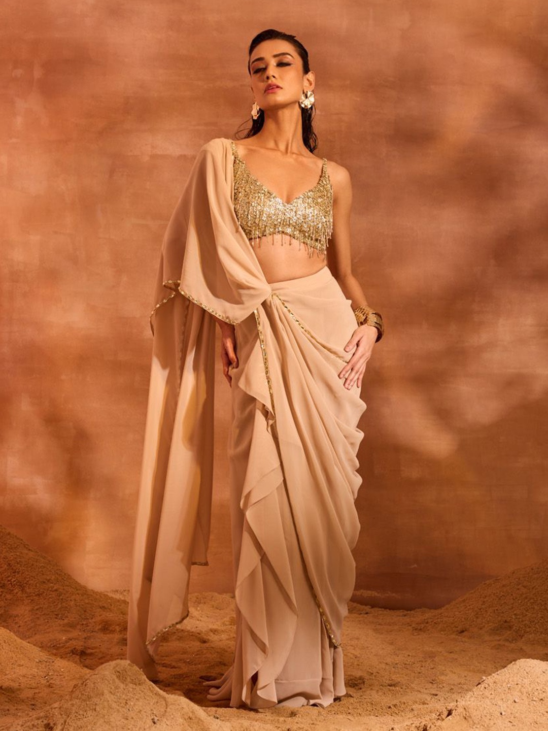 

DIVYA AGGARWAL Sequinned Poly Georgette Saree, Beige