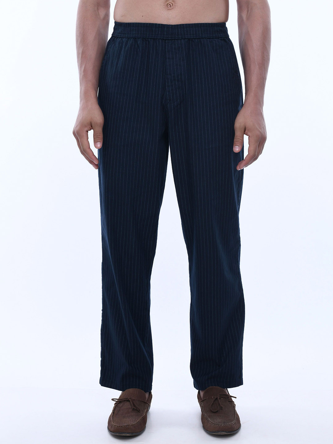 

Tailoraedge Men Striped Relaxed Trousers, Blue