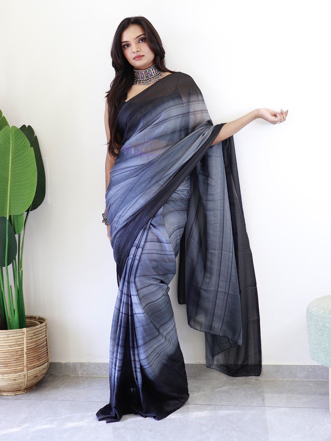 

Panzora Striped Ready to Wear Saree, Grey