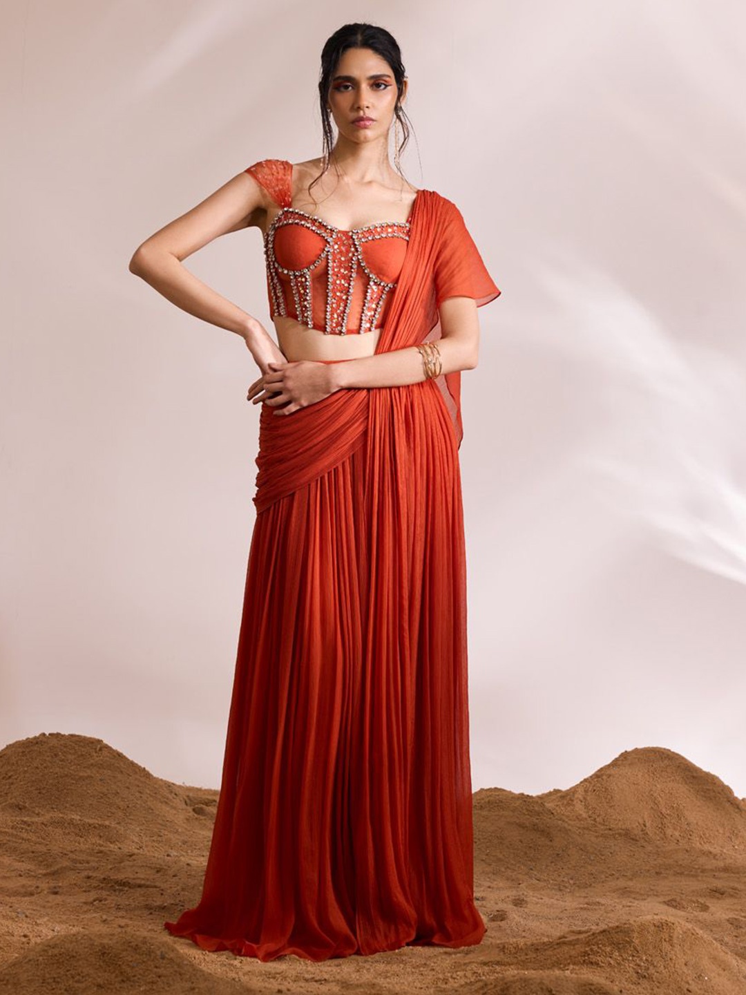 

DIVYA AGGARWAL Poly Chiffon Saree, Orange