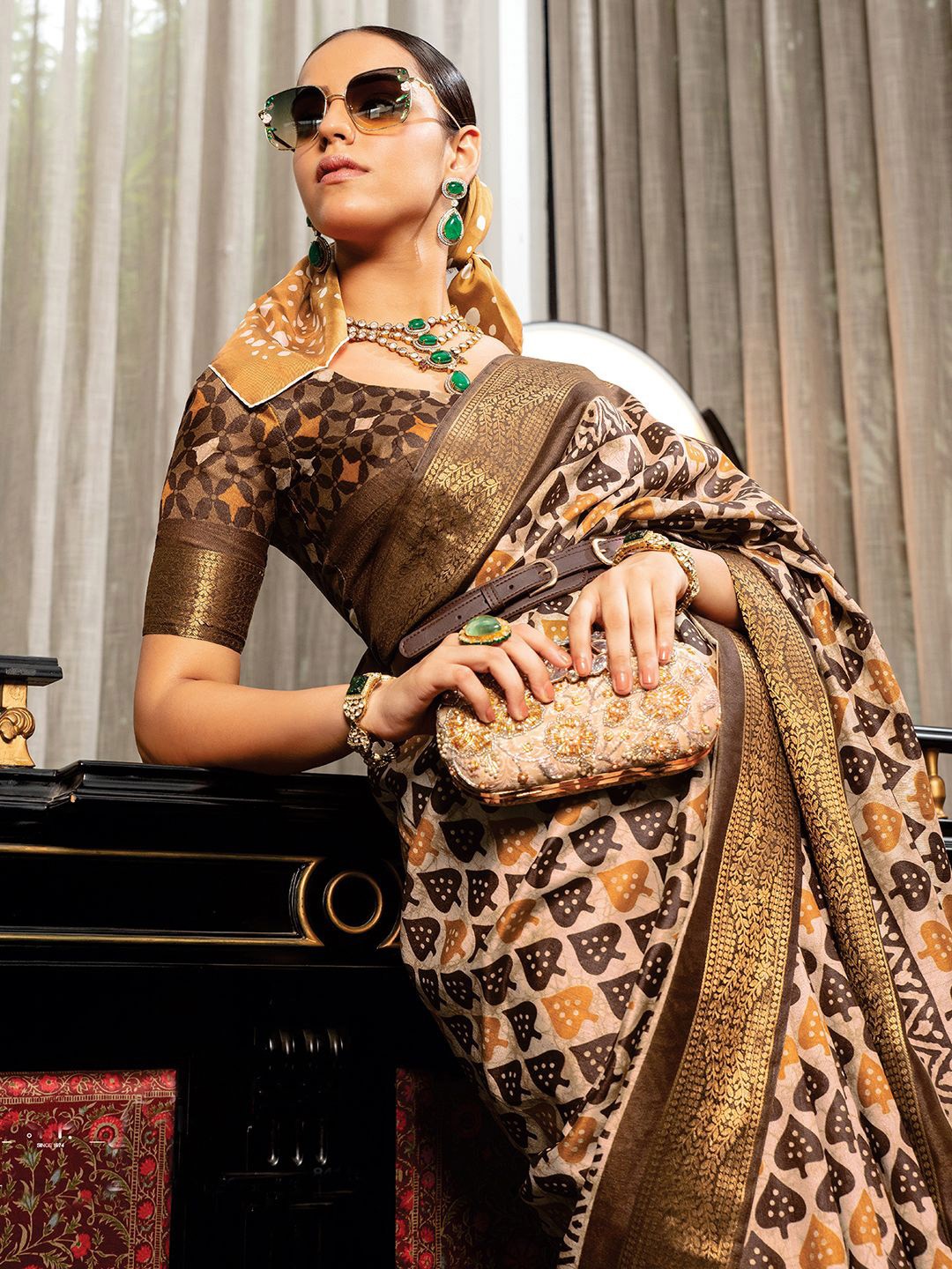 

Satrani Ethnic Motifs Zari Silk Cotton Banarasi Saree, Coffee brown
