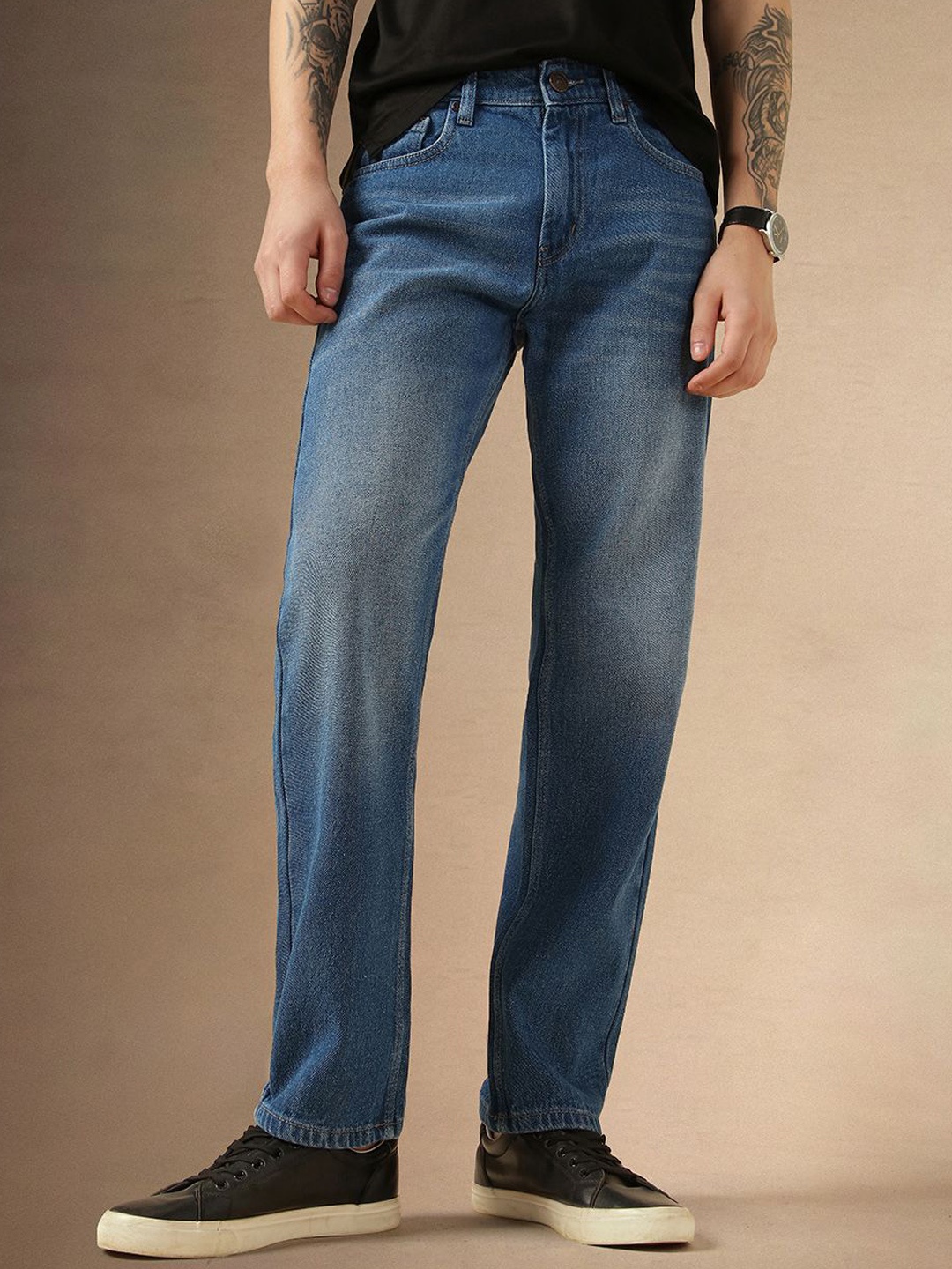 

Dennis Lingo Men Relaxed Fit Mid-Rise Light Shade Clean Look Cotton Jeans, Blue