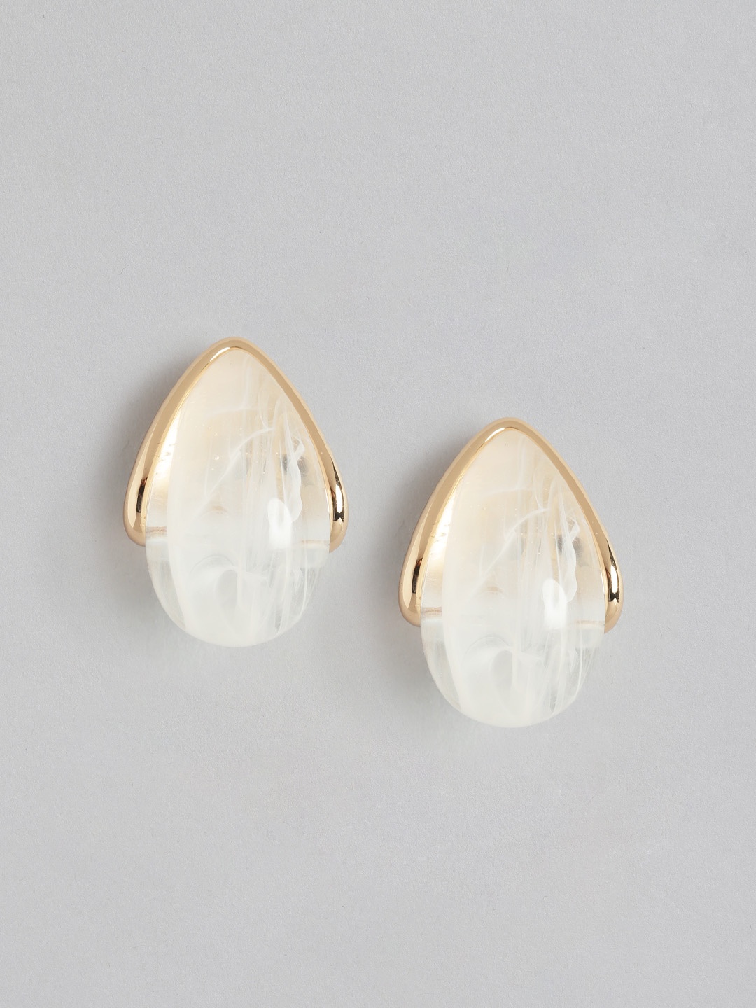 

Forever New Nelly Natural Droplet Earrings, White