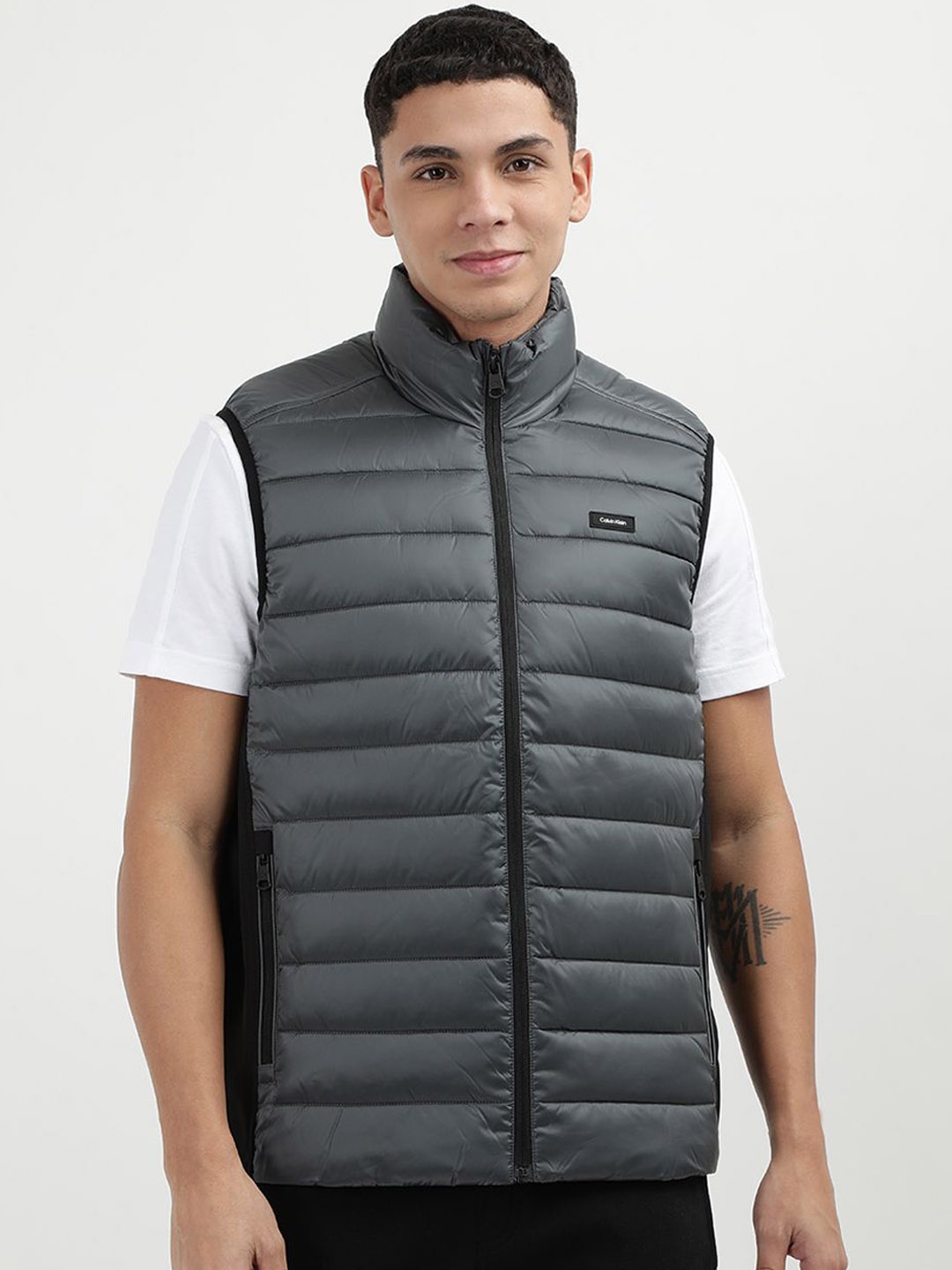 

Calvin Klein Jeans Men Windcheater Quilted Jacket, Grey