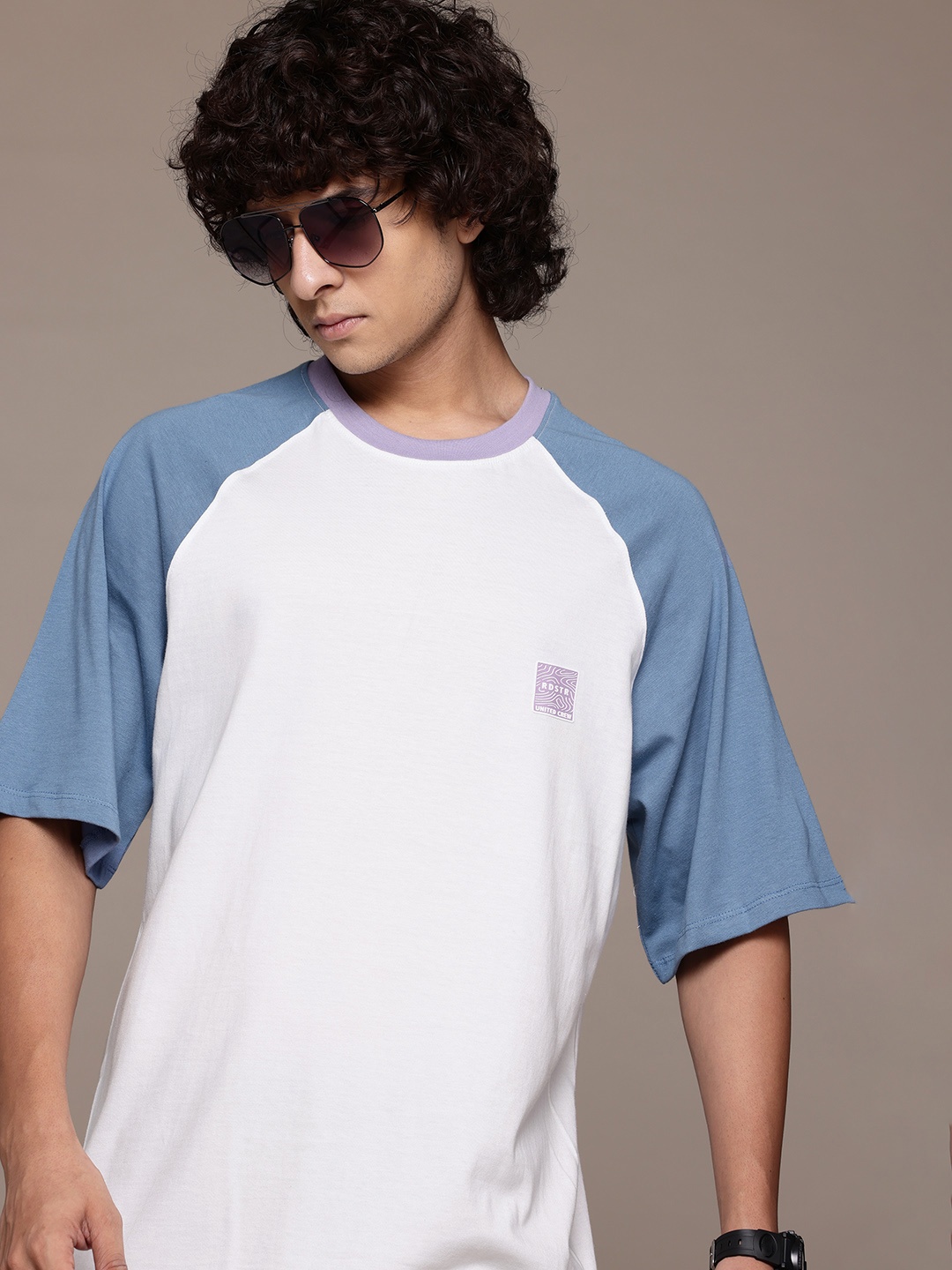 

Roadster Pure Cotton Raglan Sleeves T-shirt, White