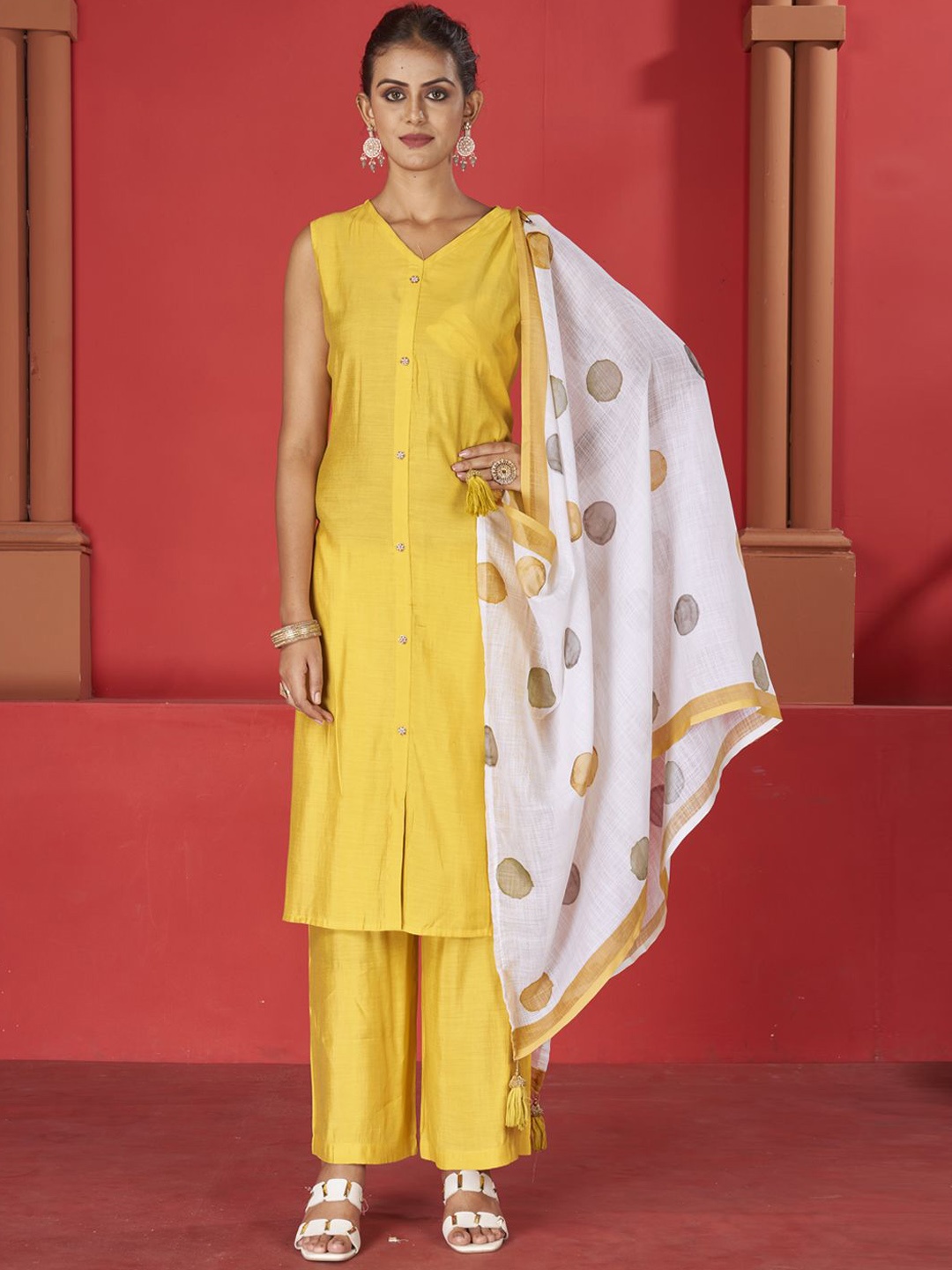 

MINGORA Women Regular Kurta with Trousers & With Dupatta, Yellow