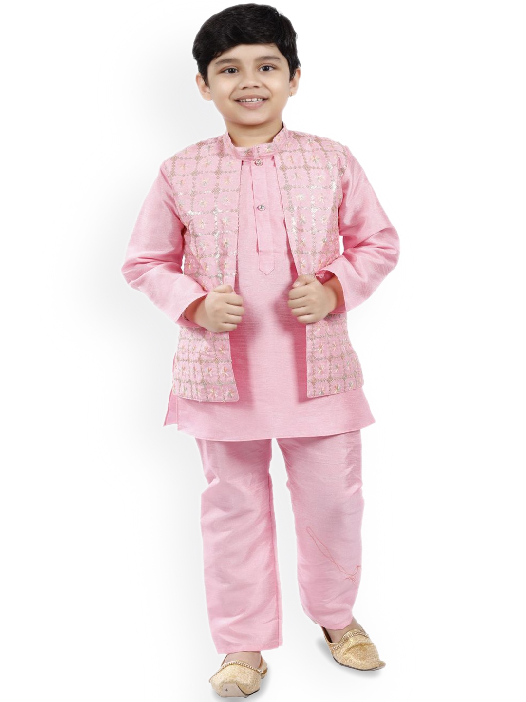 

BAESD Boys Floral Embroidered Mandarin Collar Sequinned Straight Kurta with Pyjamas, Pink