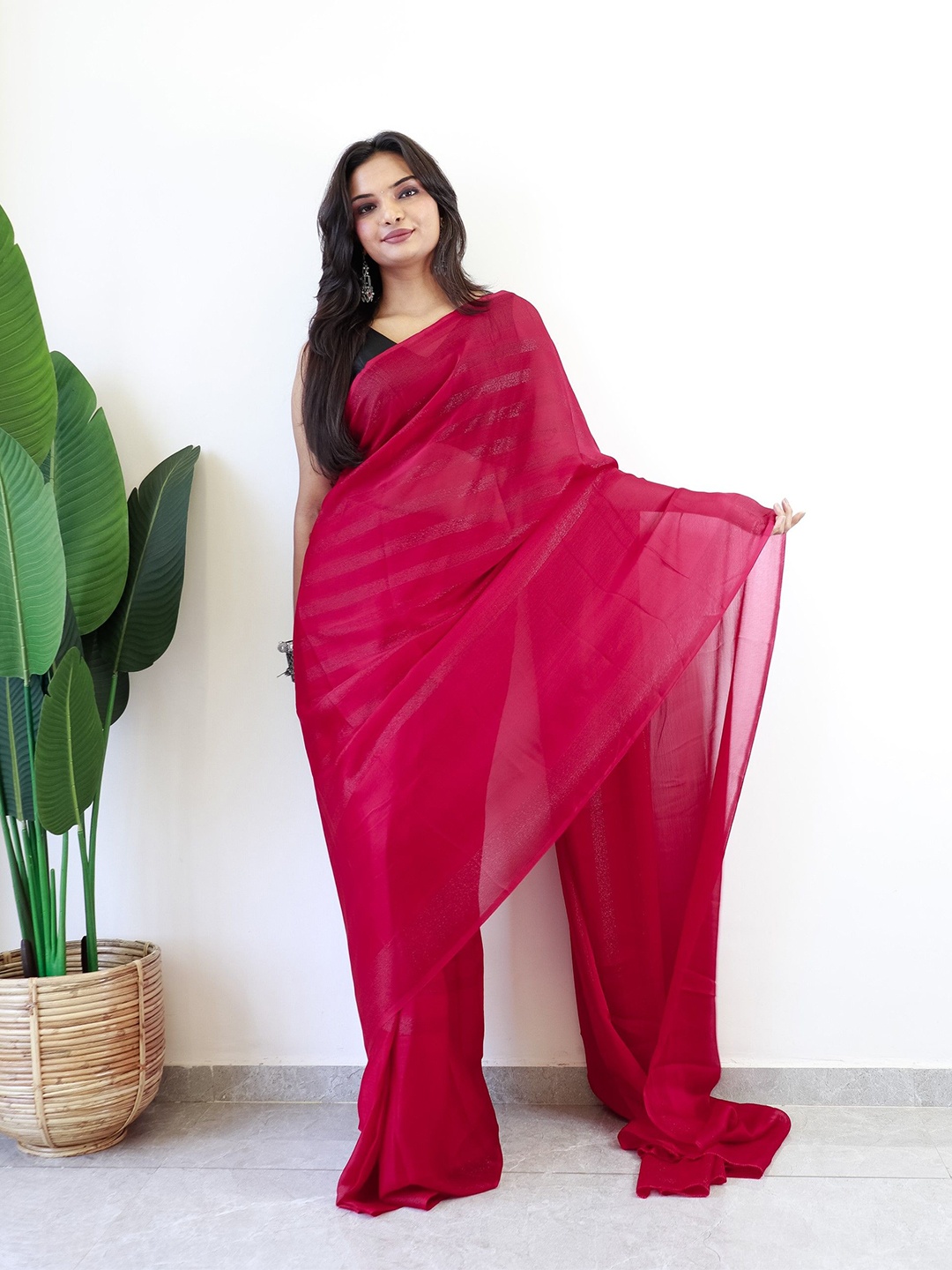 

Panzora Striped Ready to Wear Saree, Pink