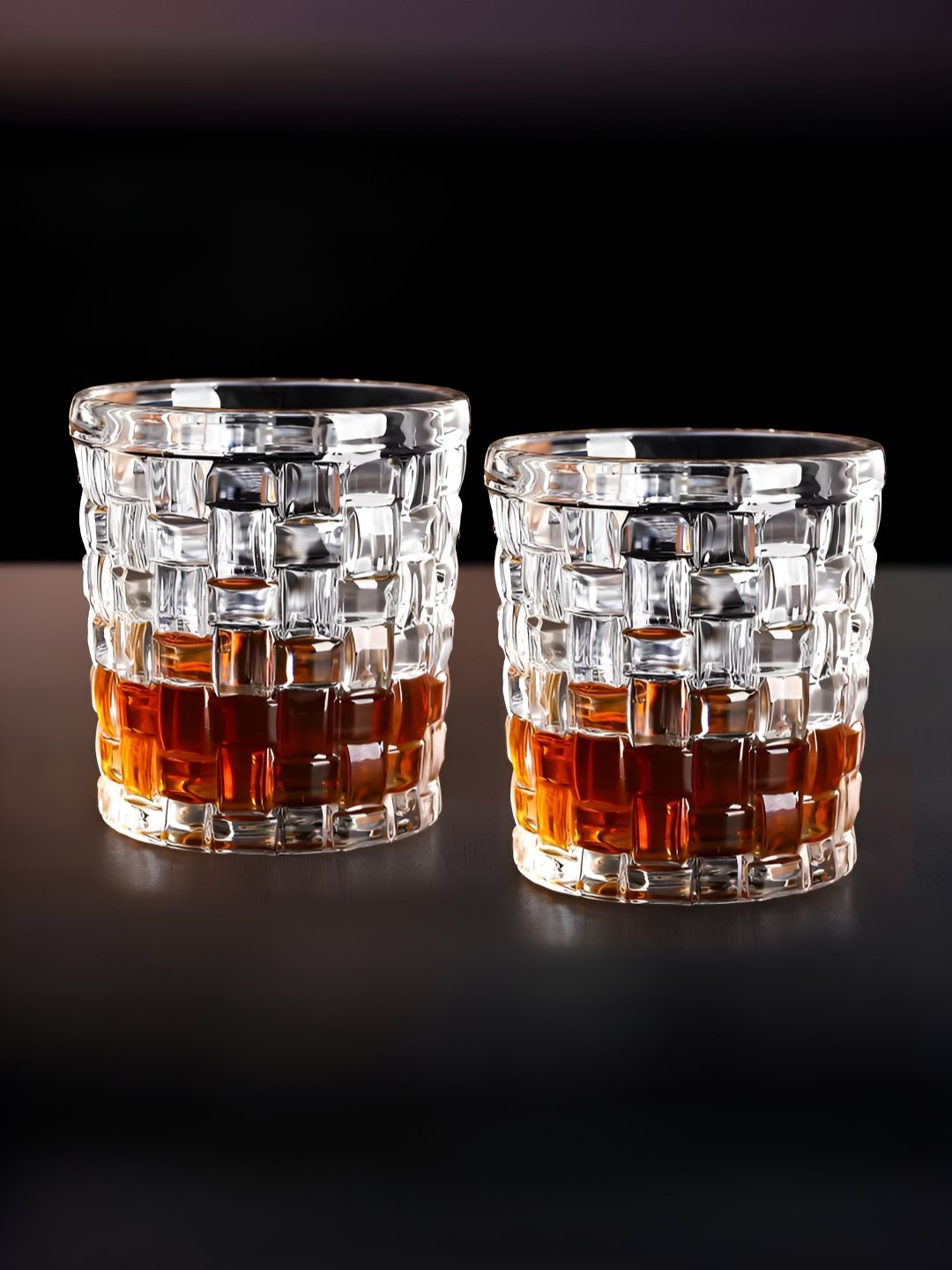 

UMAI Transparent 2 Pieces Textured Whisky Glasses-270 ml Each