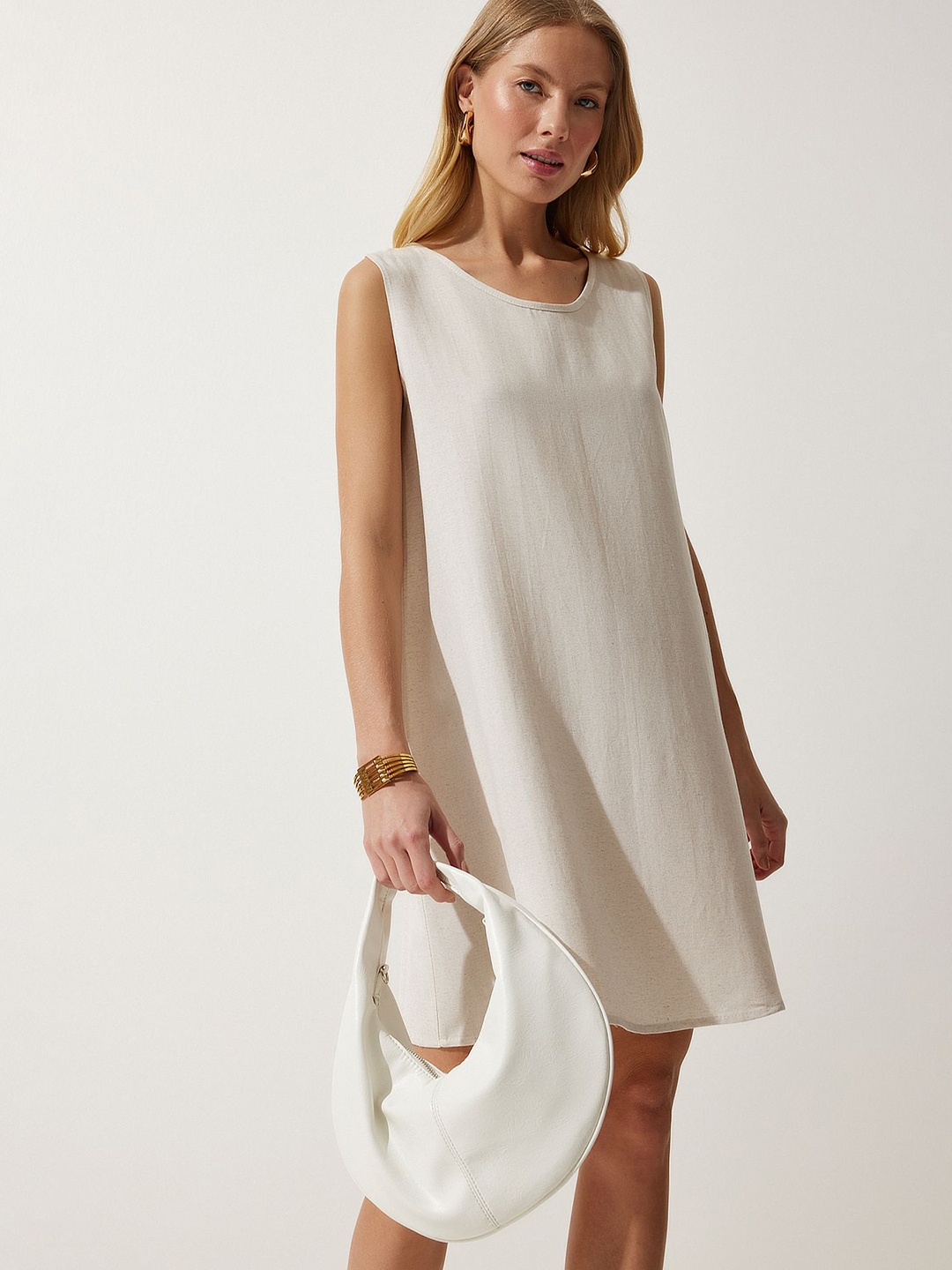 

Happiness istanbul Solid A-Line Above Knee Dress, Off white