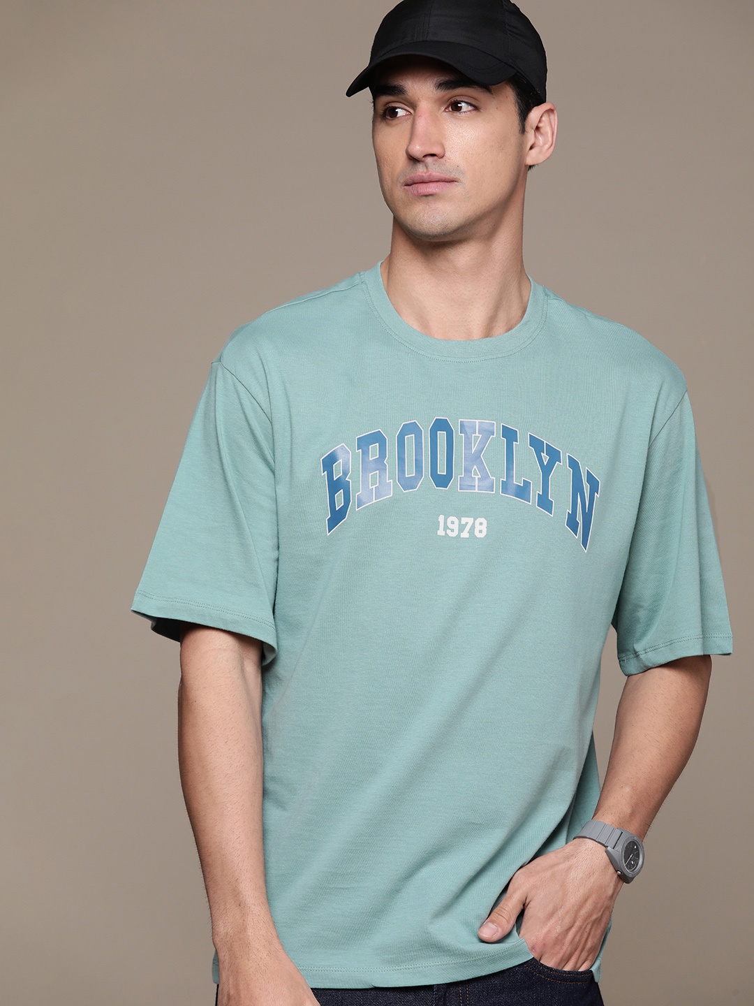 

The Roadster Lifestyle Co. Printed Drop-Shoulder Sleeves Pure Cotton Oversized T-shirt, Blue