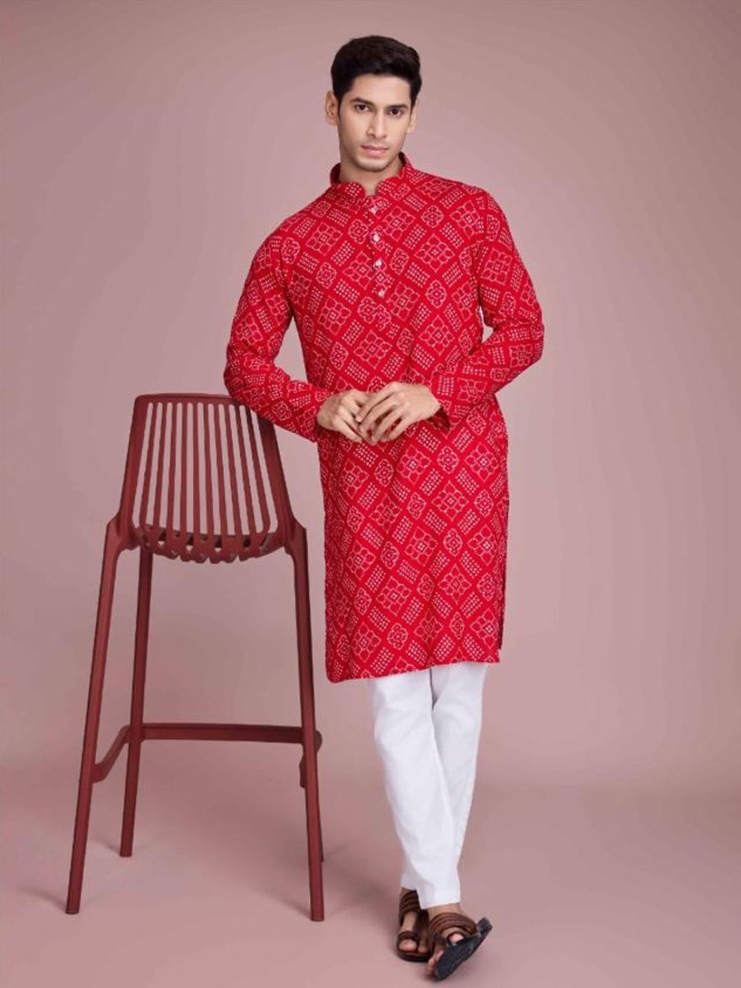 

ODETTE Geometric Printed Mandarin Collar Straight Kurta, Red